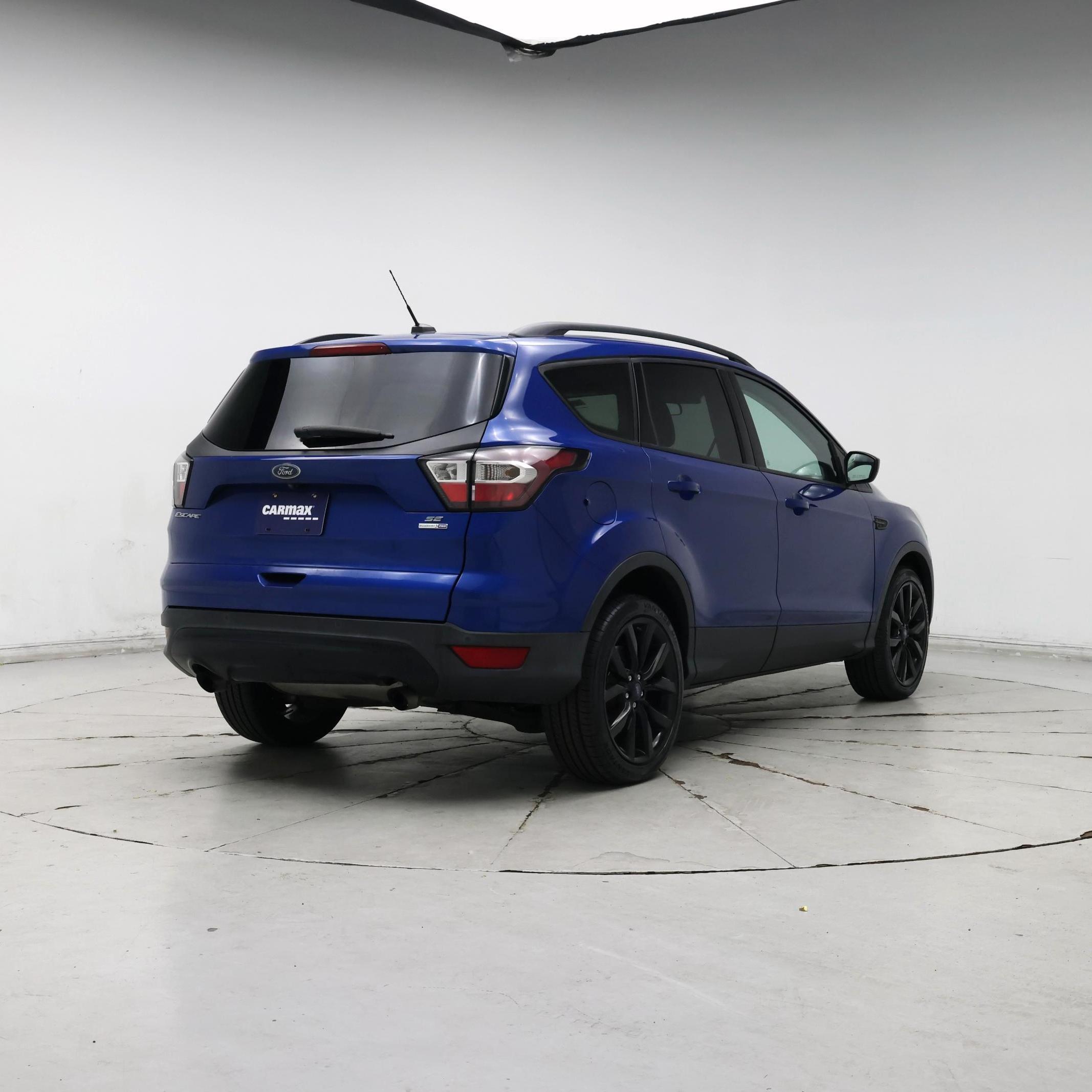 Thumbnail: 2017 Ford Escape - 8