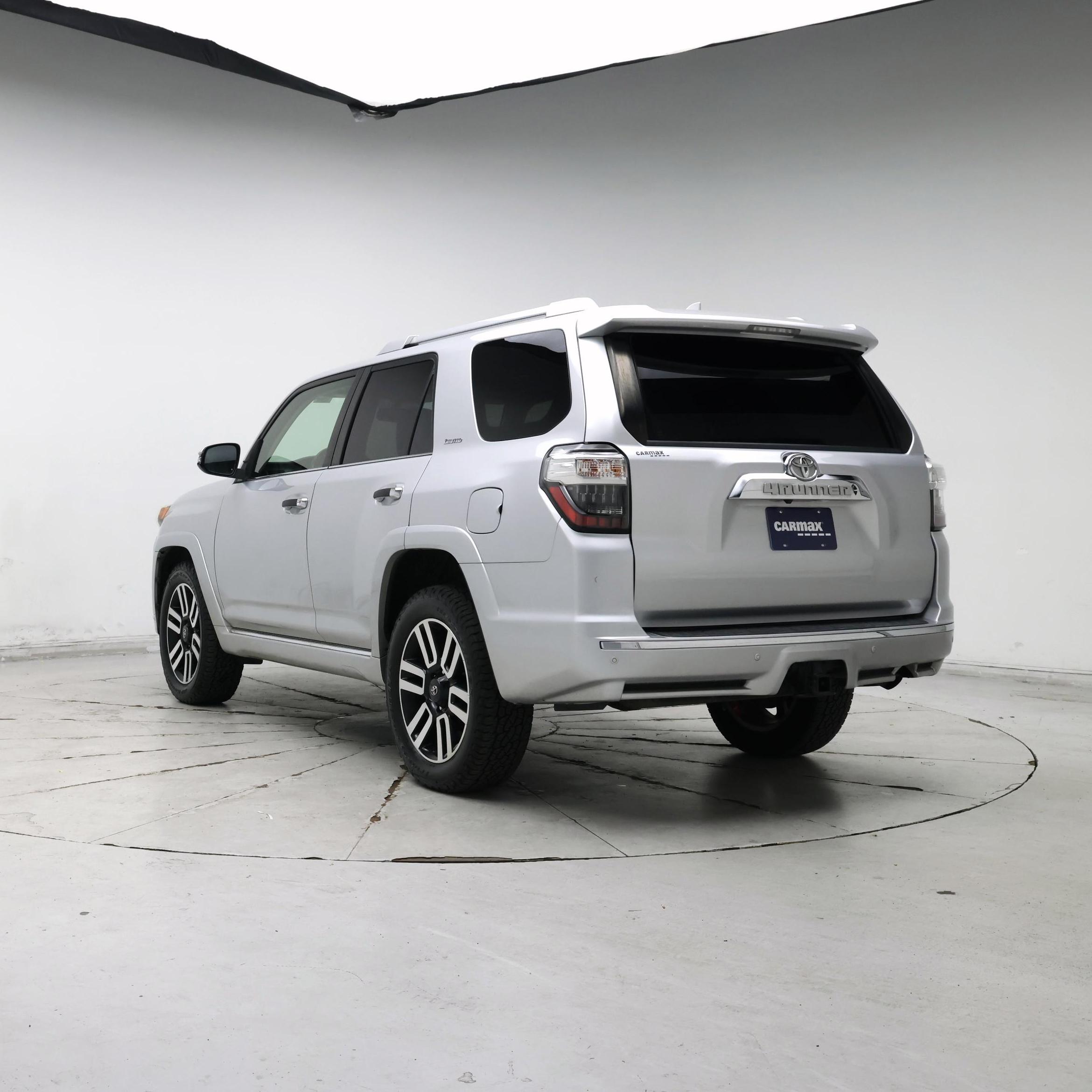 Thumbnail: 2017 Toyota 4Runner - 2