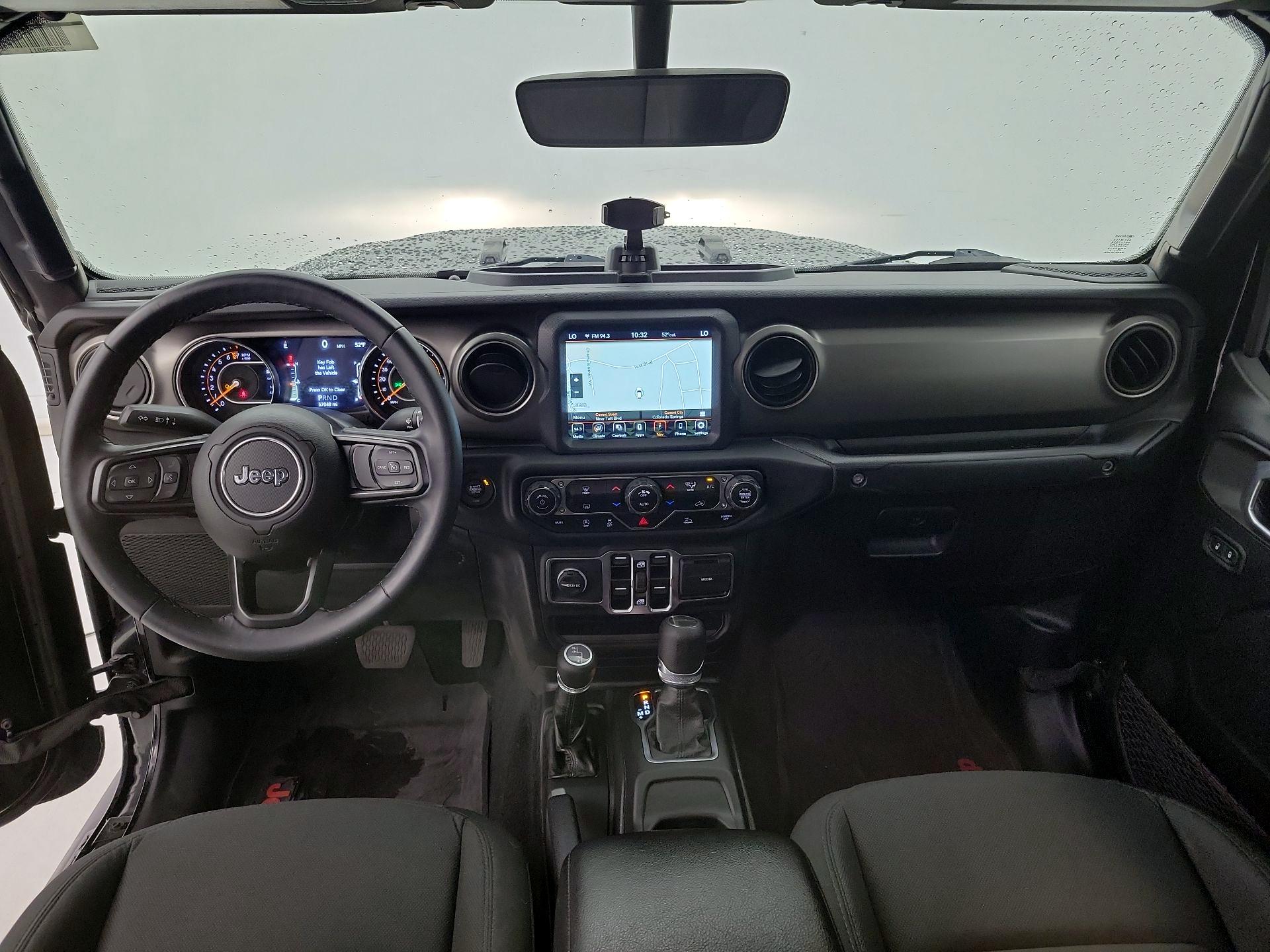 Thumbnail: 2021 Jeep Gladiator - 9