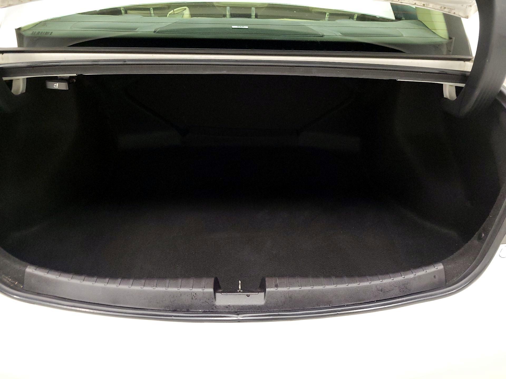 Thumbnail: 2014 Acura ILX - 20