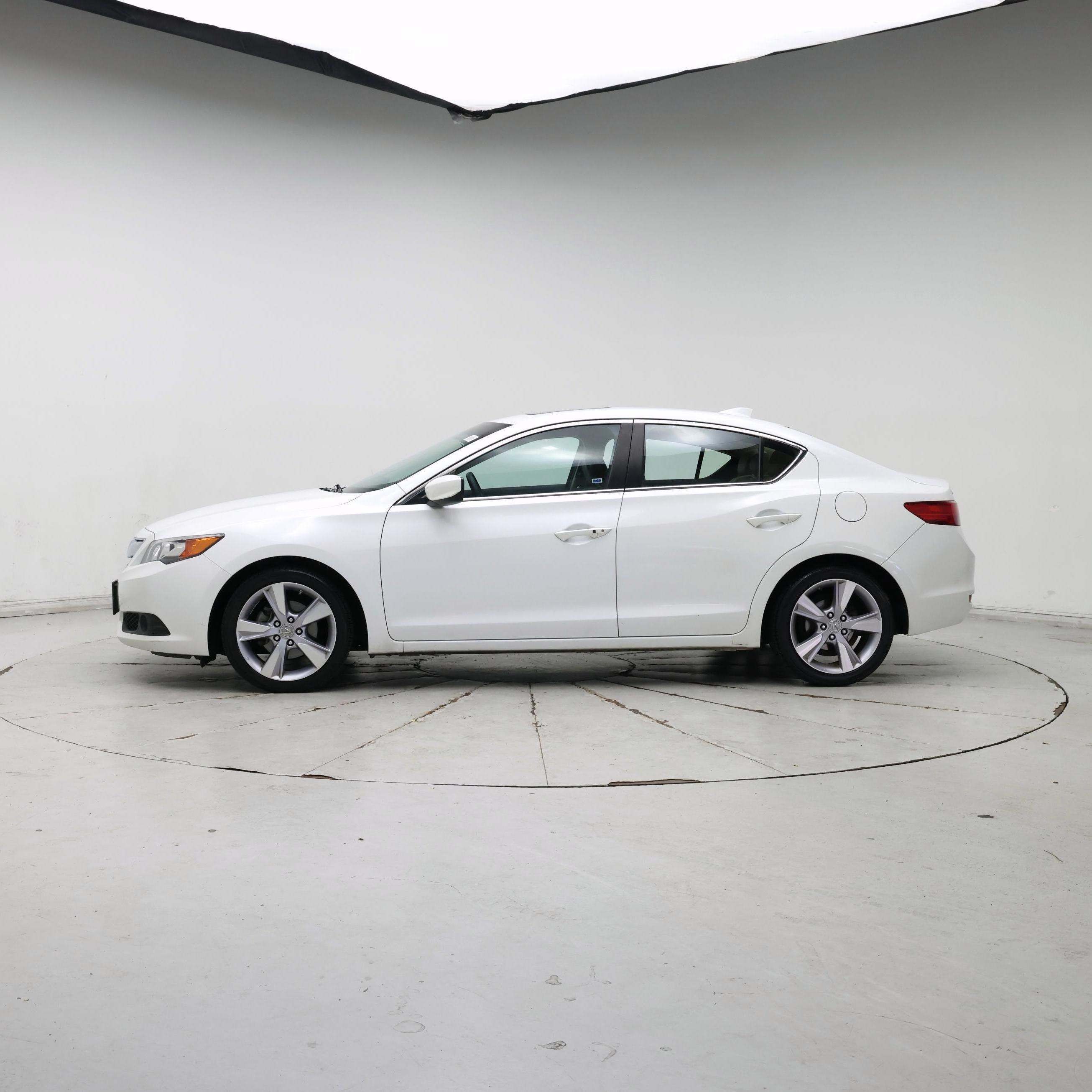 Thumbnail: 2014 Acura ILX - 3