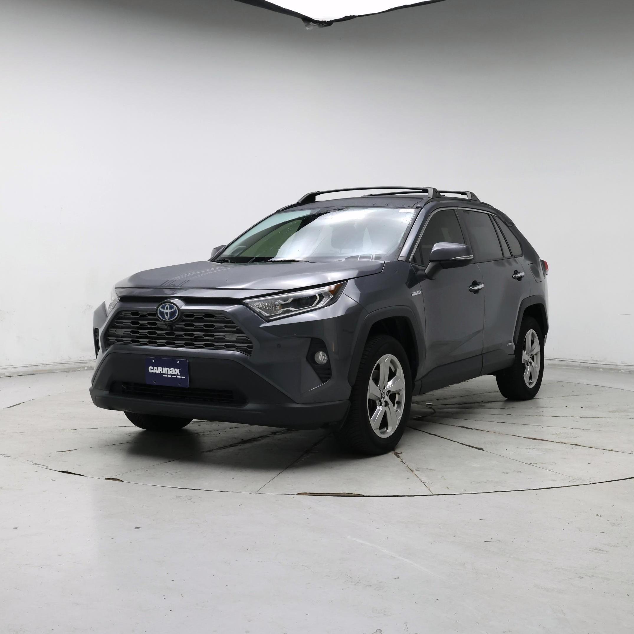 Thumbnail: 2020 Toyota RAV4 - 4