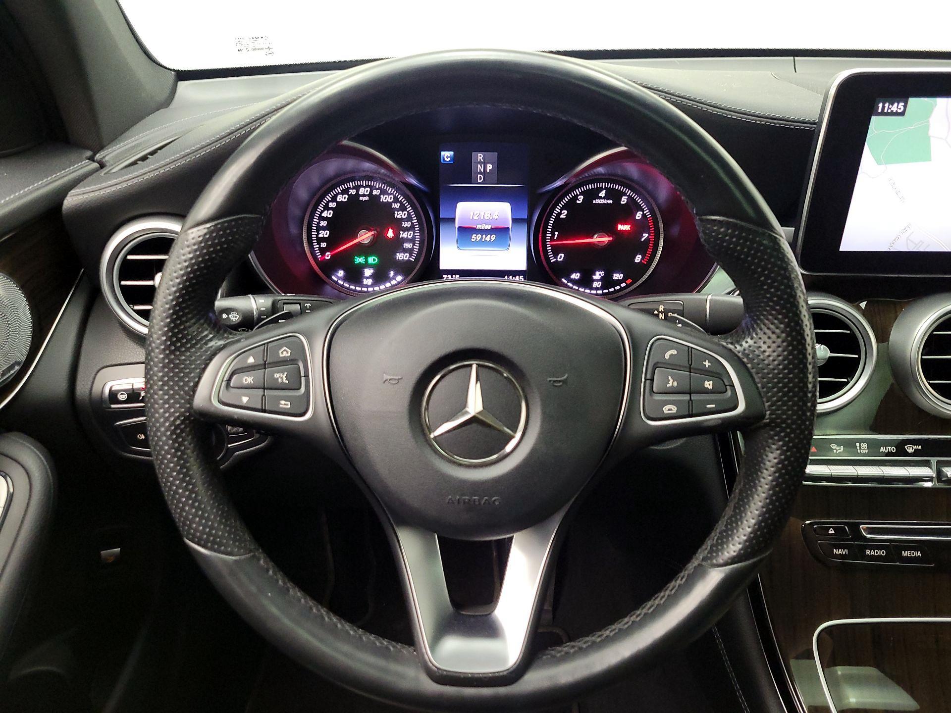 Thumbnail: 2016 Mercedes-Benz GLC - 10