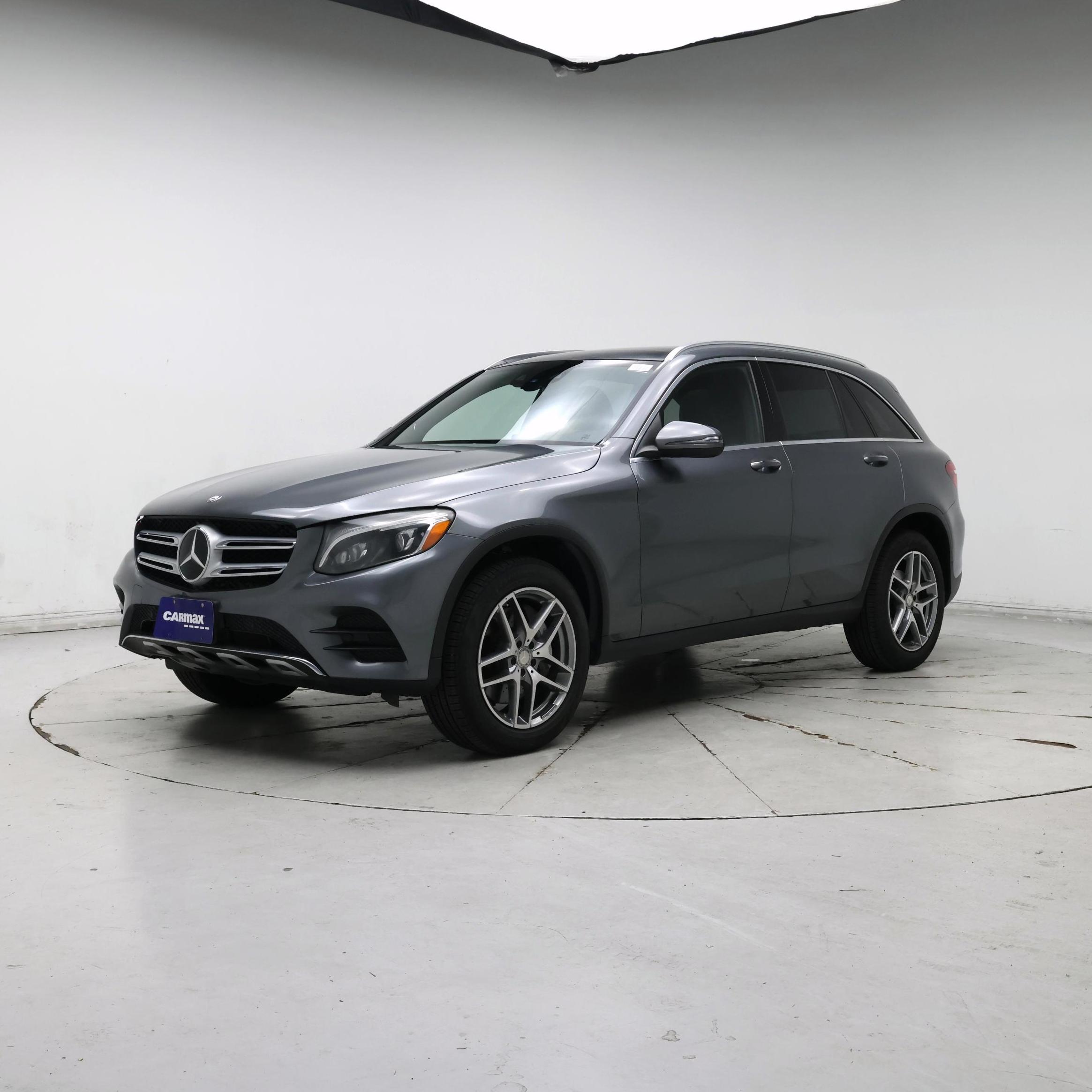Thumbnail: 2016 Mercedes-Benz GLC - 4