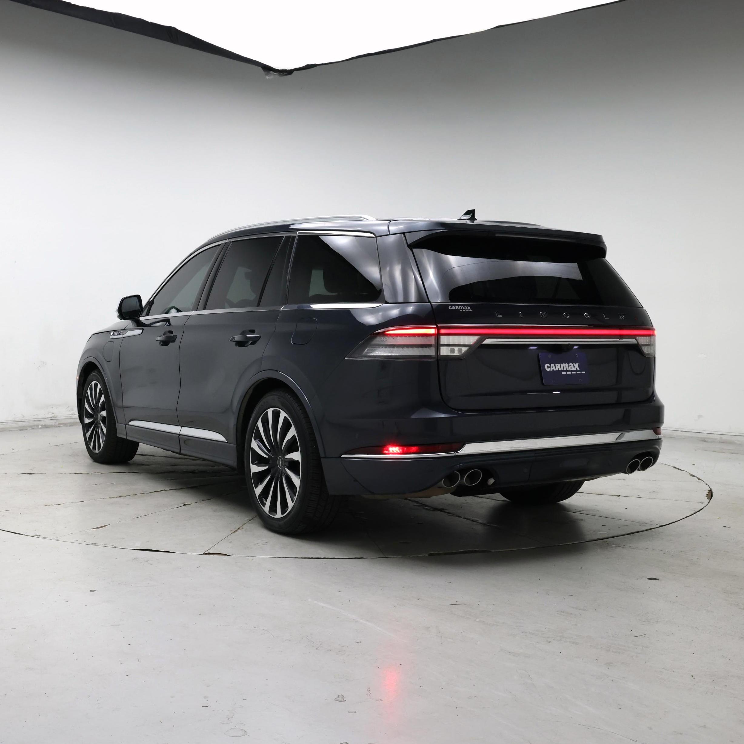 Thumbnail: 2021 Lincoln Aviator - 2