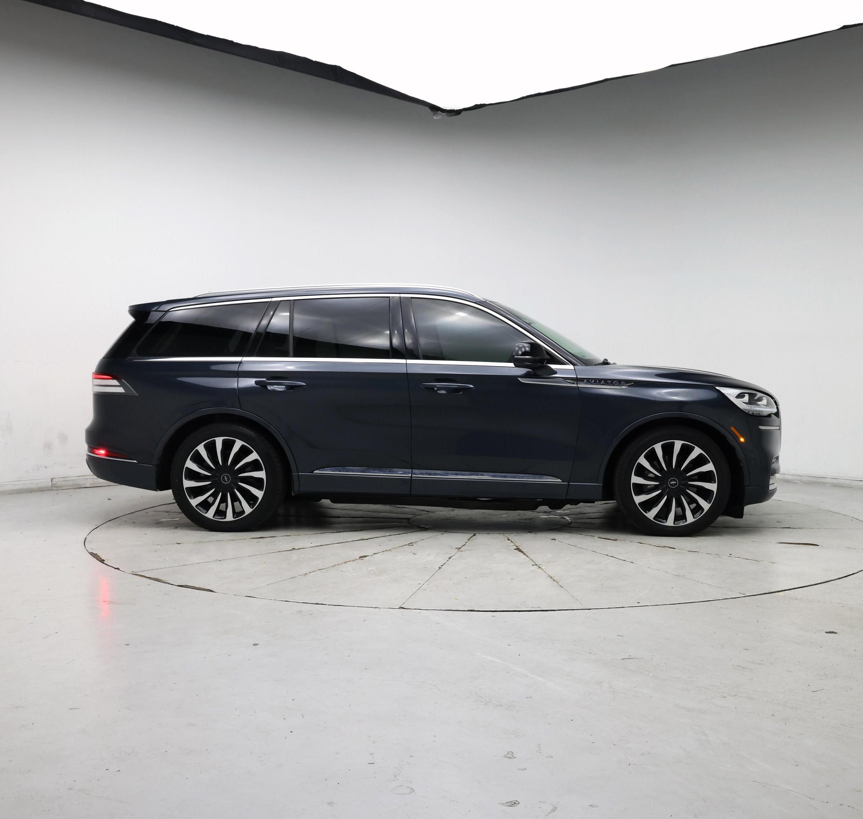 Thumbnail: 2021 Lincoln Aviator - 7