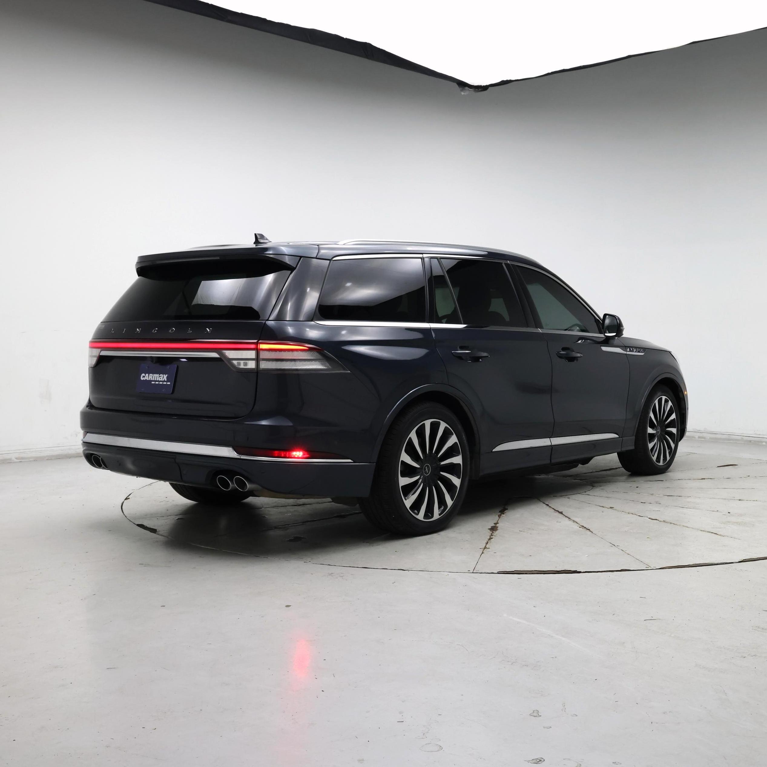 Thumbnail: 2021 Lincoln Aviator - 8