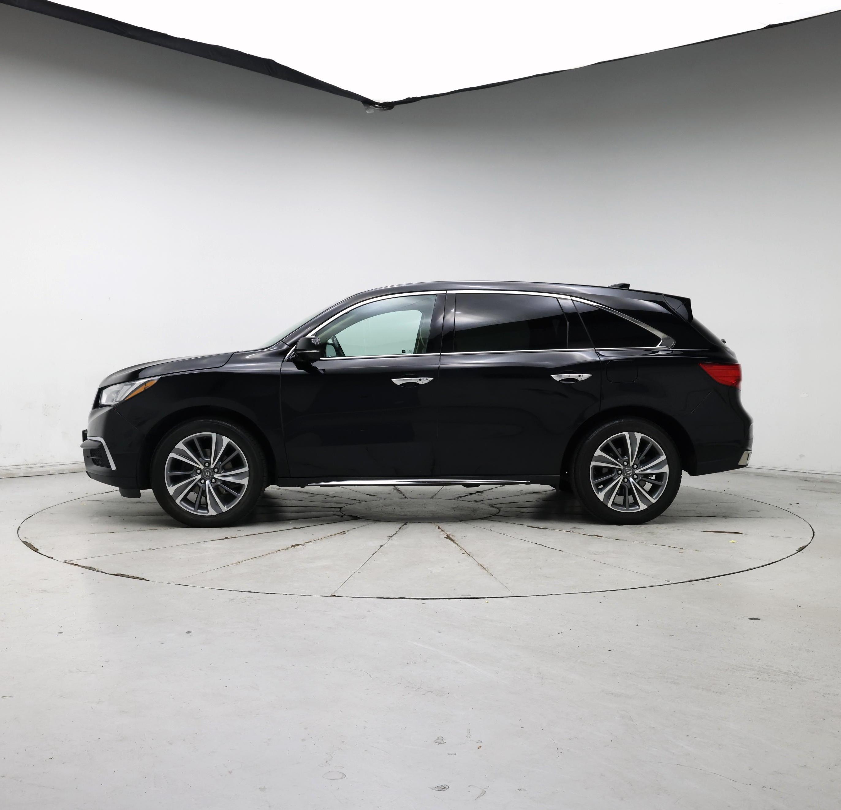 Thumbnail: 2017 Acura MDX - 3