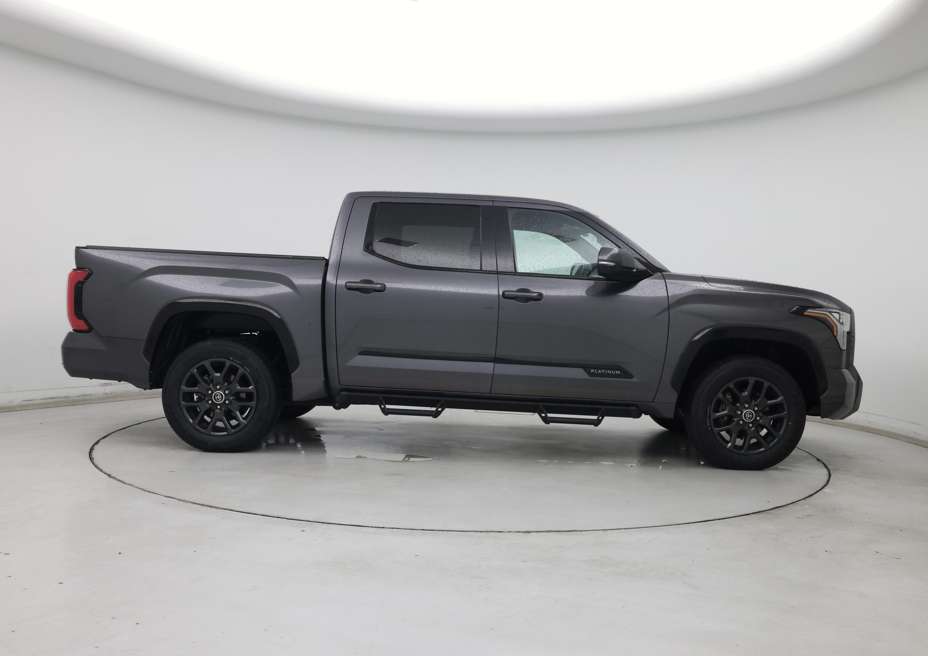 Thumbnail: 2022 Toyota Tundra - 7