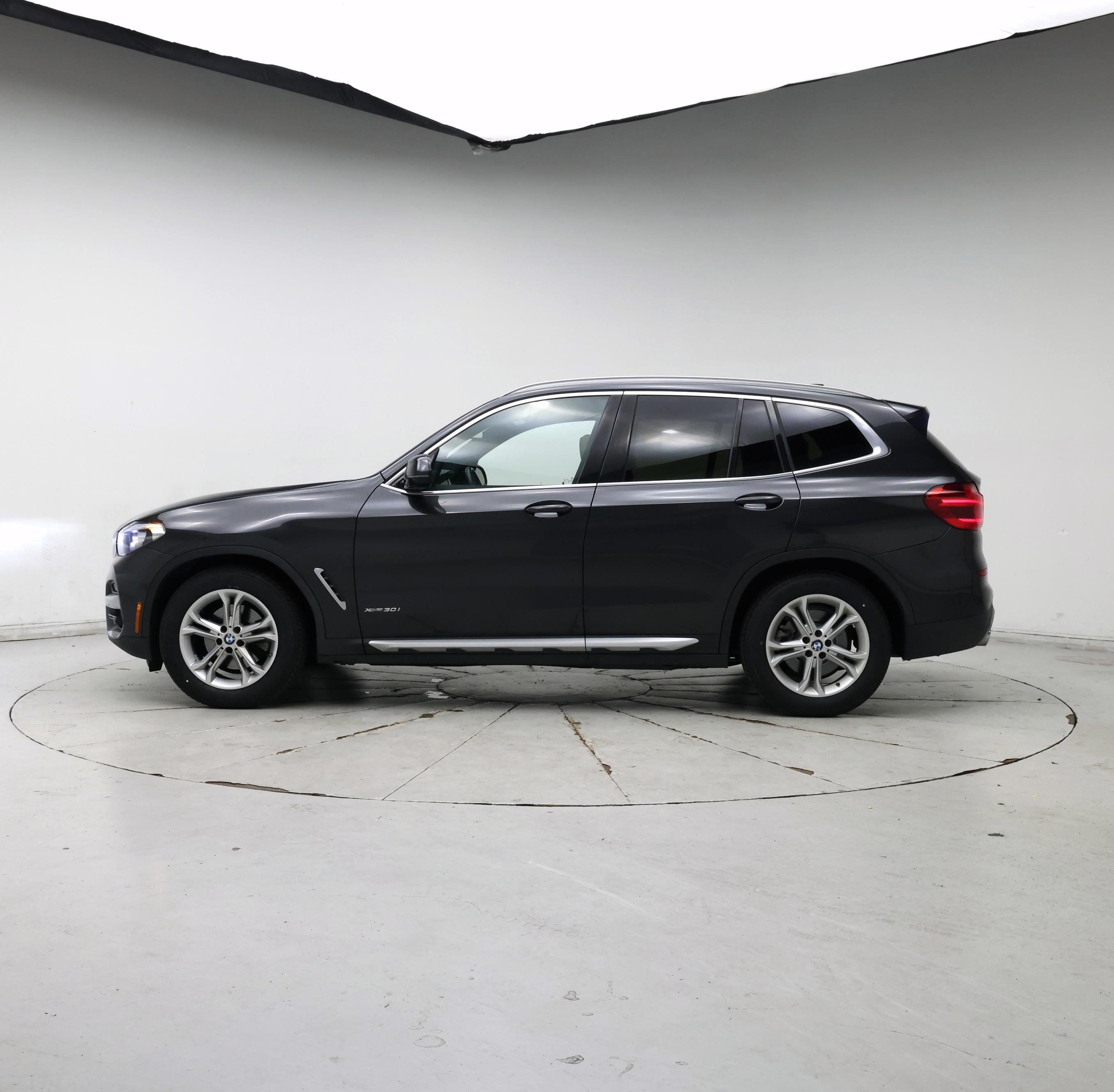 Thumbnail: 2018 BMW X3 - 3