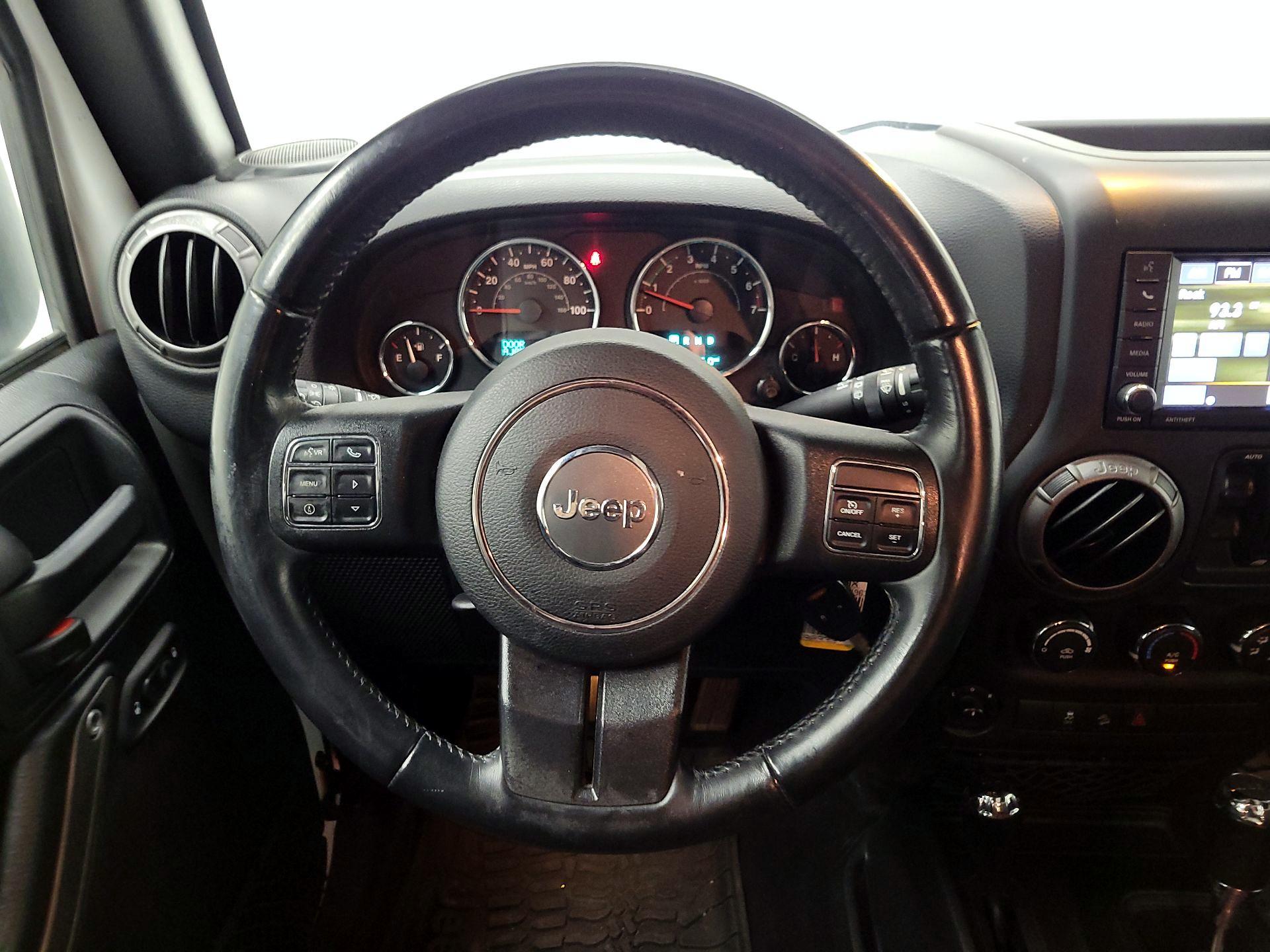 Thumbnail: 2018 Jeep Wrangler - 10