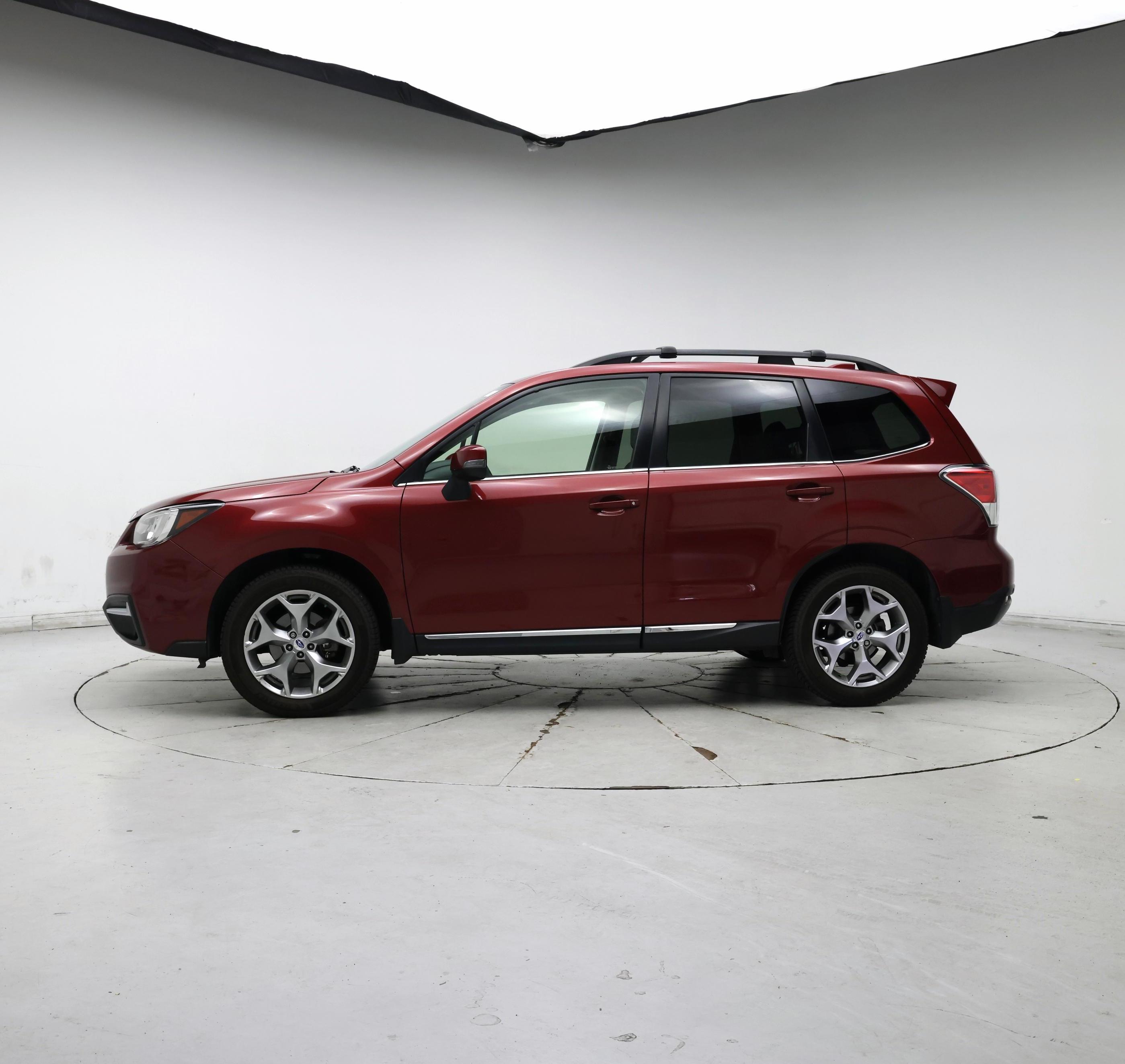 Thumbnail: 2017 Subaru Forester - 3