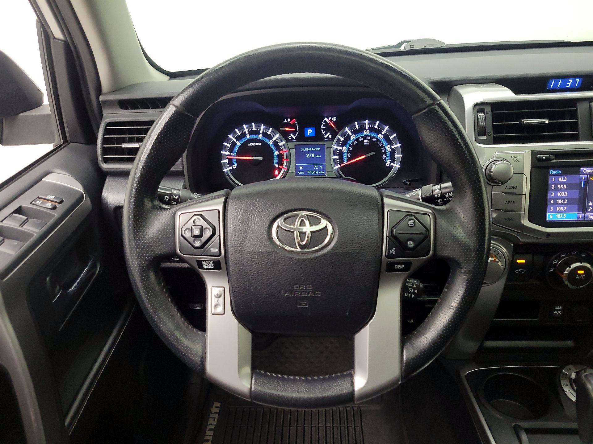 Thumbnail: 2018 Toyota 4Runner - 10