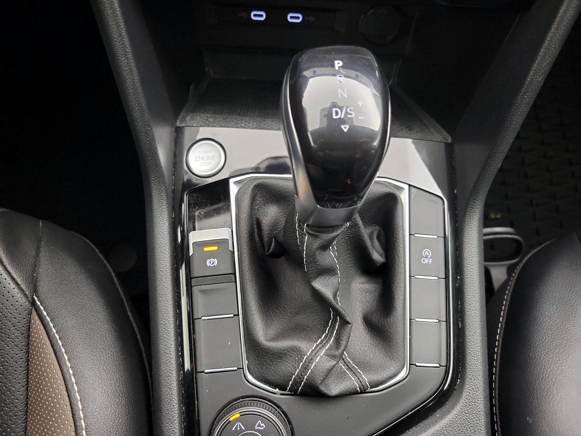 Thumbnail: 2023 Volkswagen Taos - 18