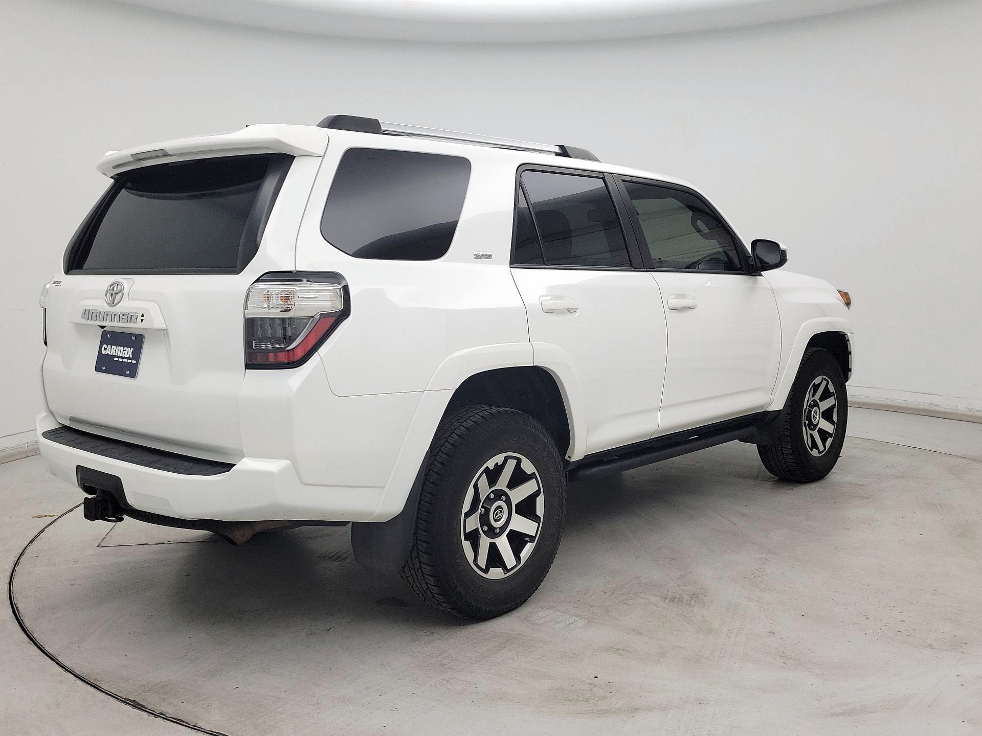 Thumbnail: 2023 Toyota 4Runner - 5