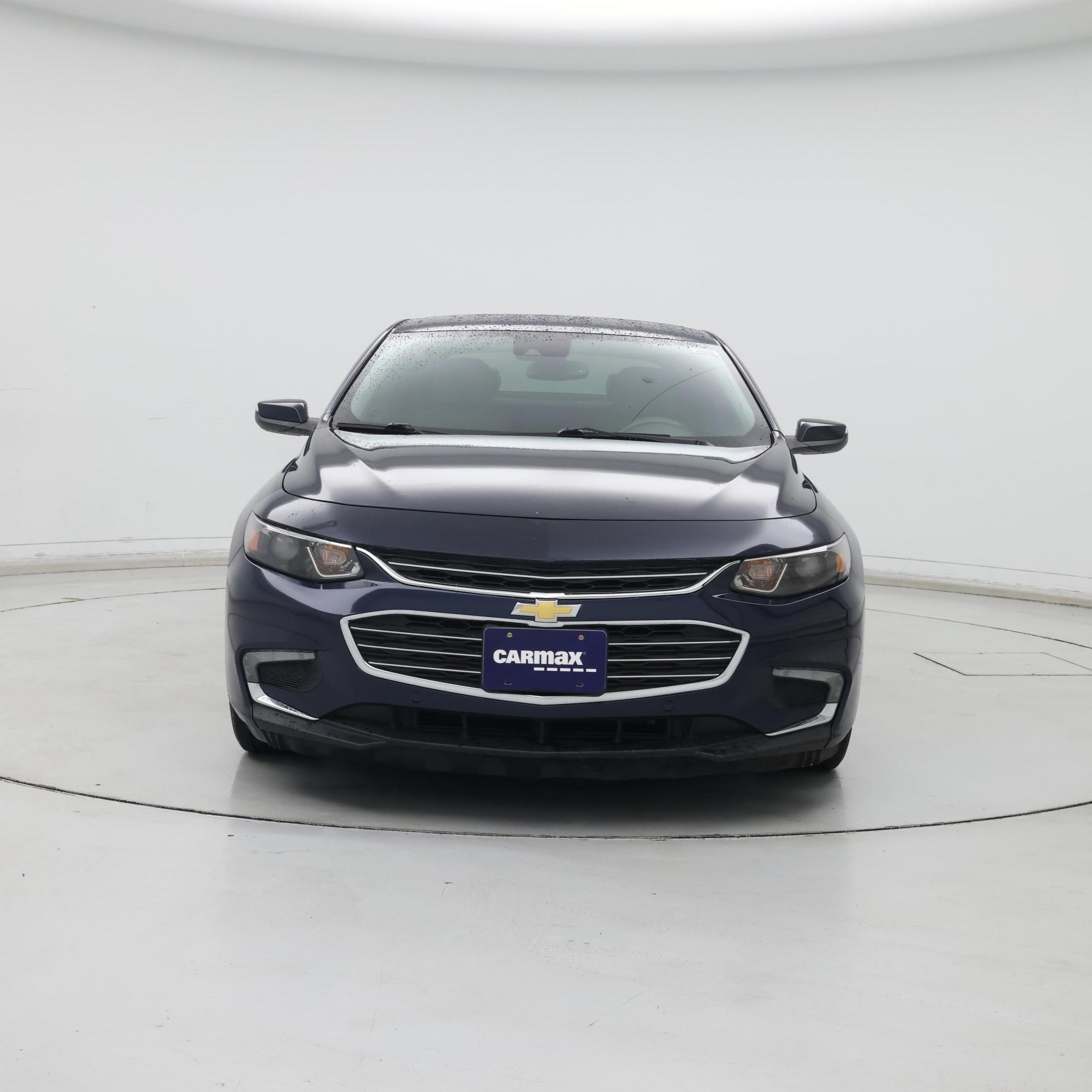 Thumbnail: 2017 Chevrolet Malibu - 5