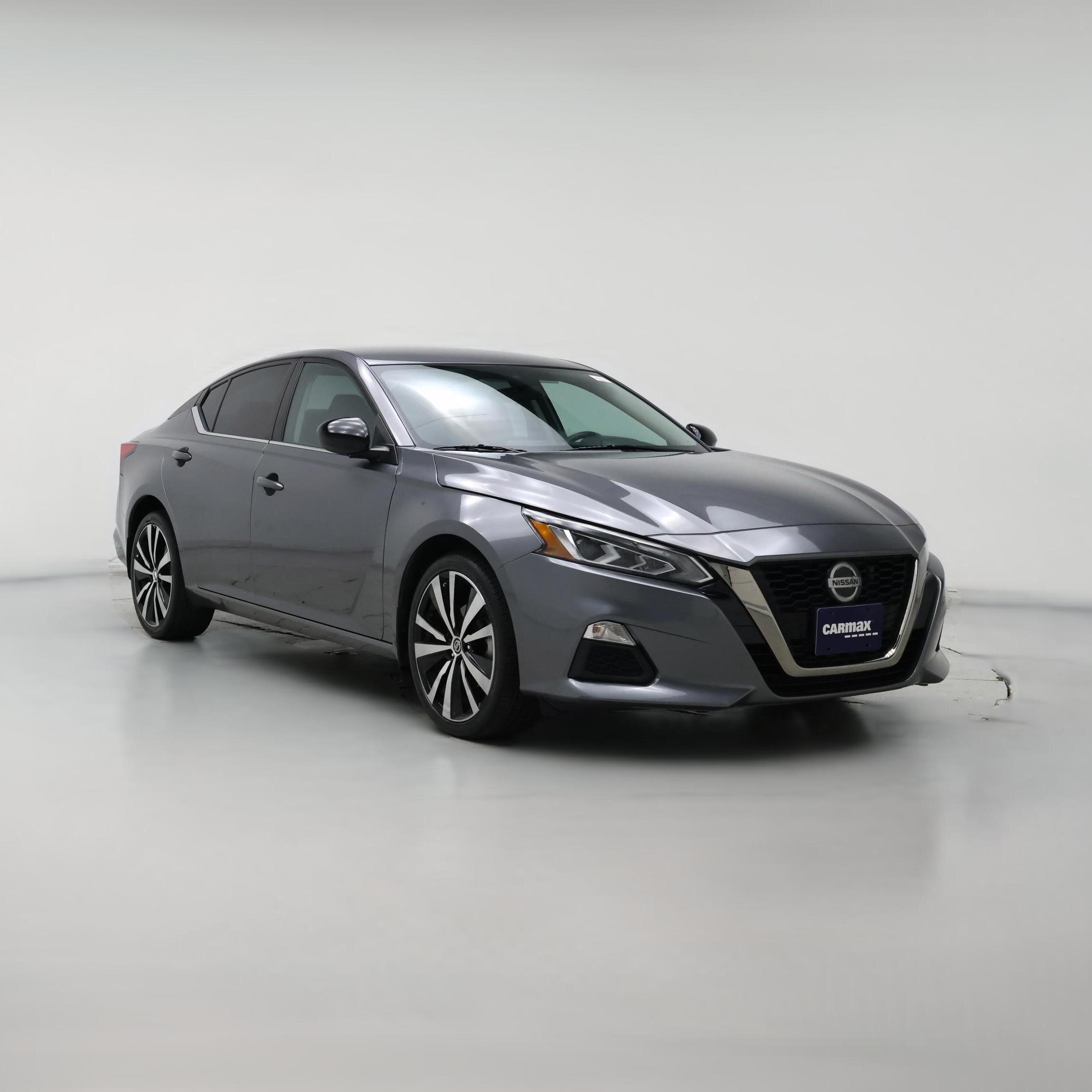 Thumbnail: 2020 Nissan Altima - 1