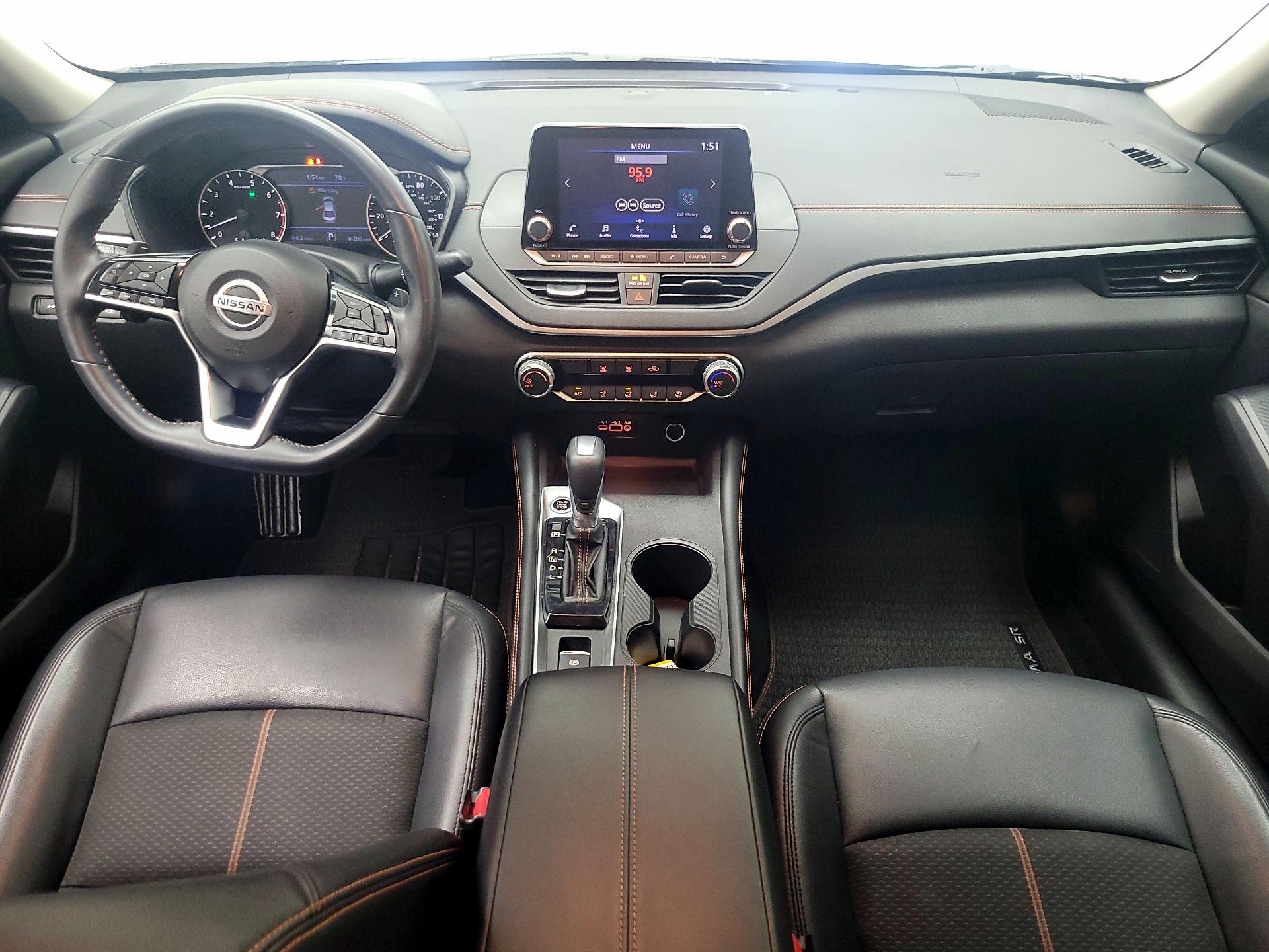 Thumbnail: 2020 Nissan Altima - 9