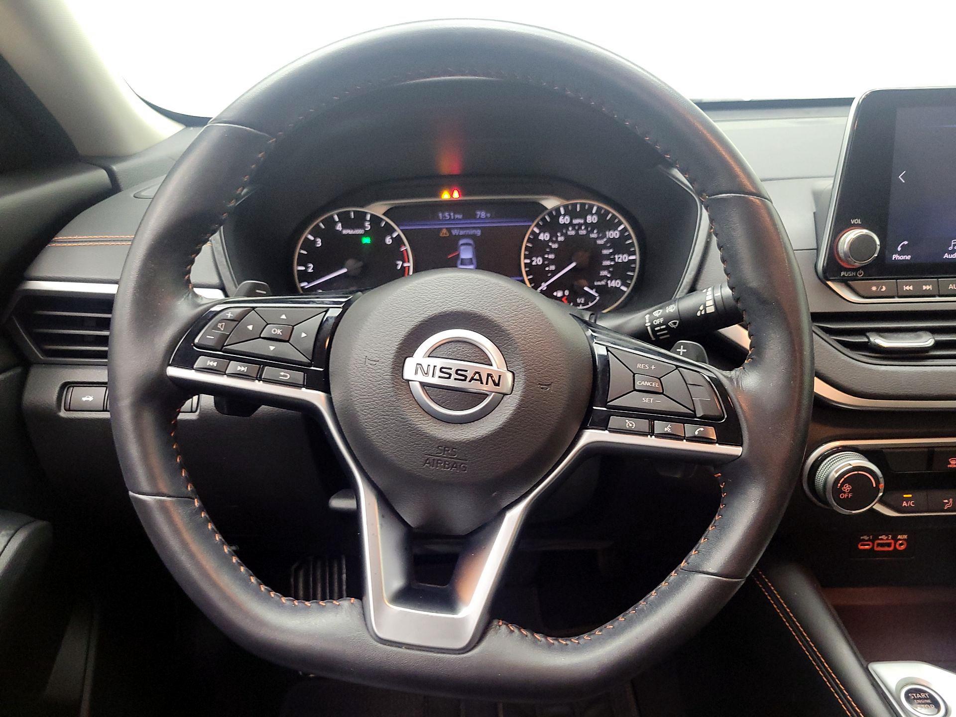 Thumbnail: 2020 Nissan Altima - 10