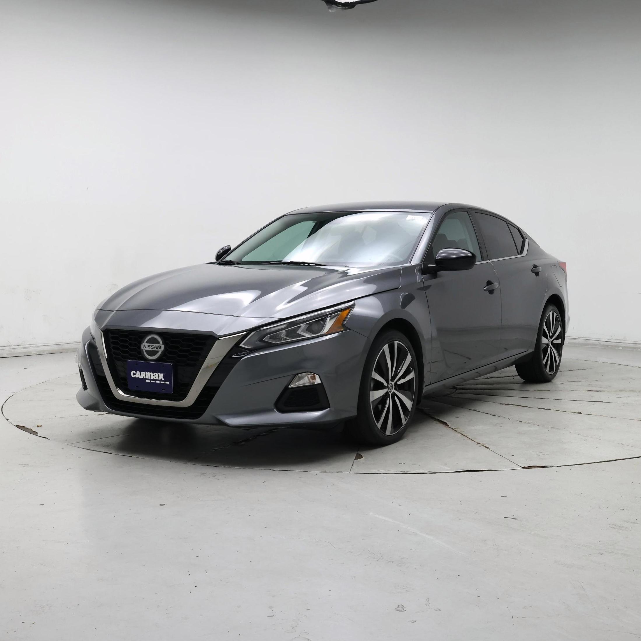 Thumbnail: 2020 Nissan Altima - 4