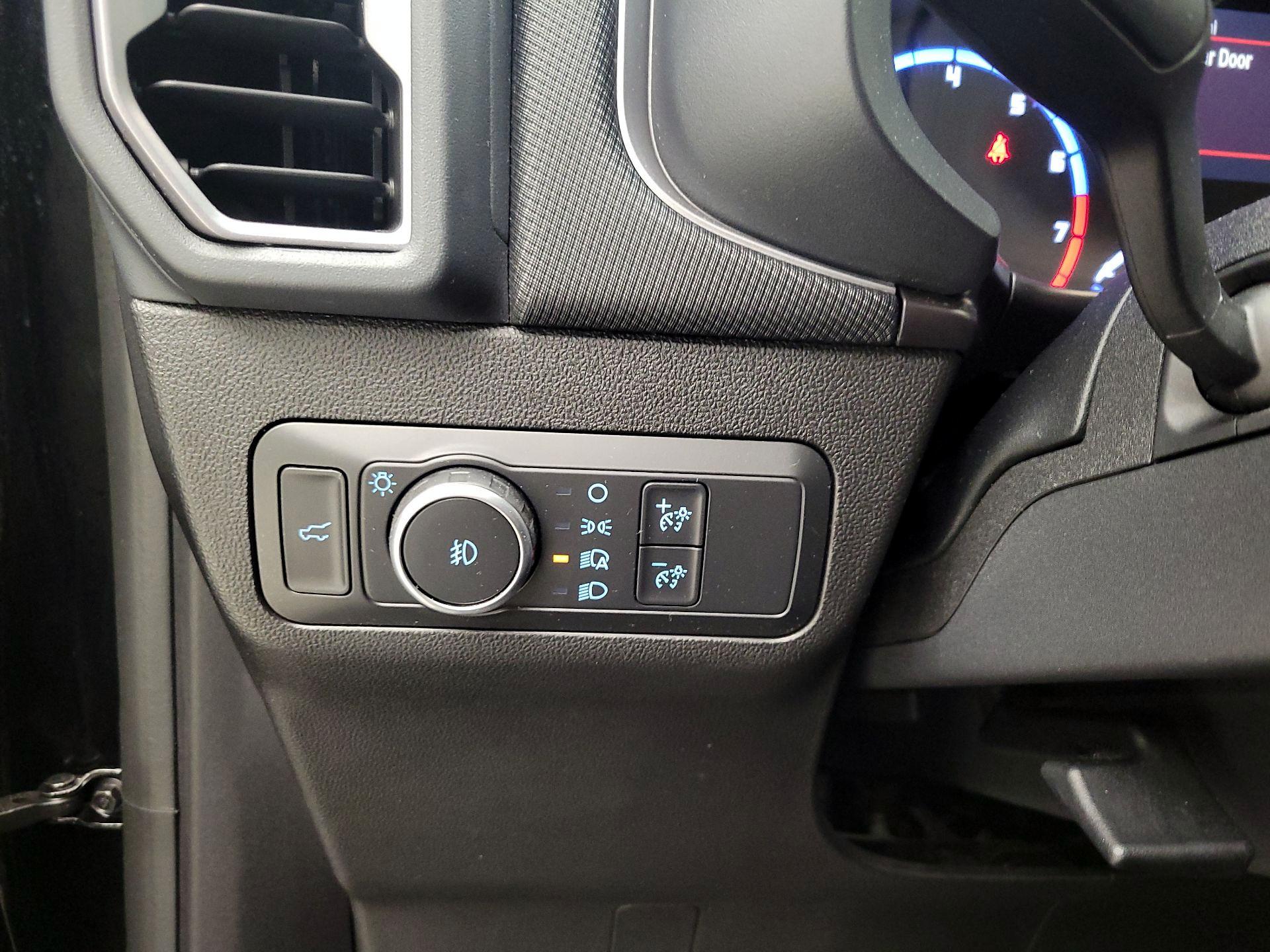 Thumbnail: 2021 Ford Bronco Sport - 13