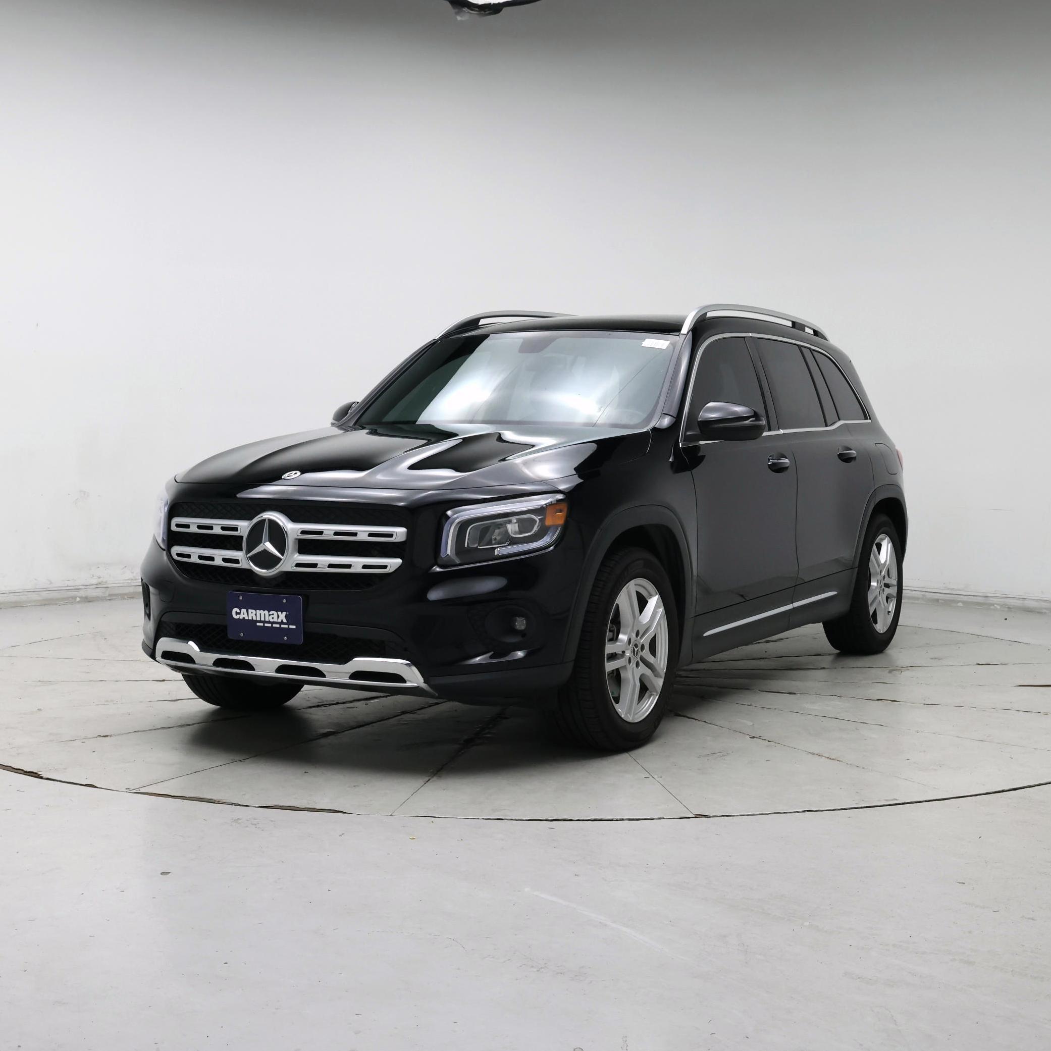 Thumbnail: 2021 Mercedes-Benz GLB - 4