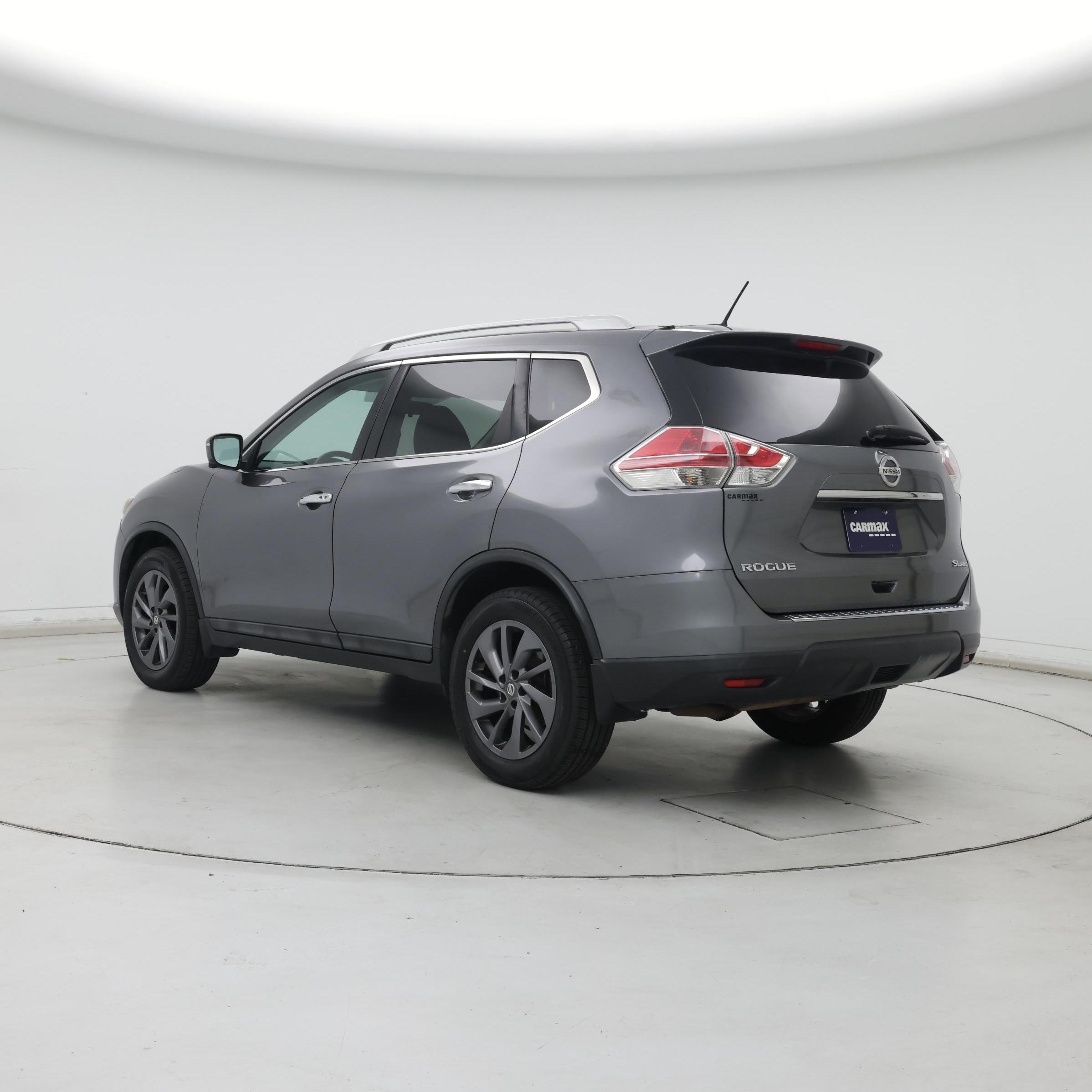 Thumbnail: 2016 Nissan Rogue - 2