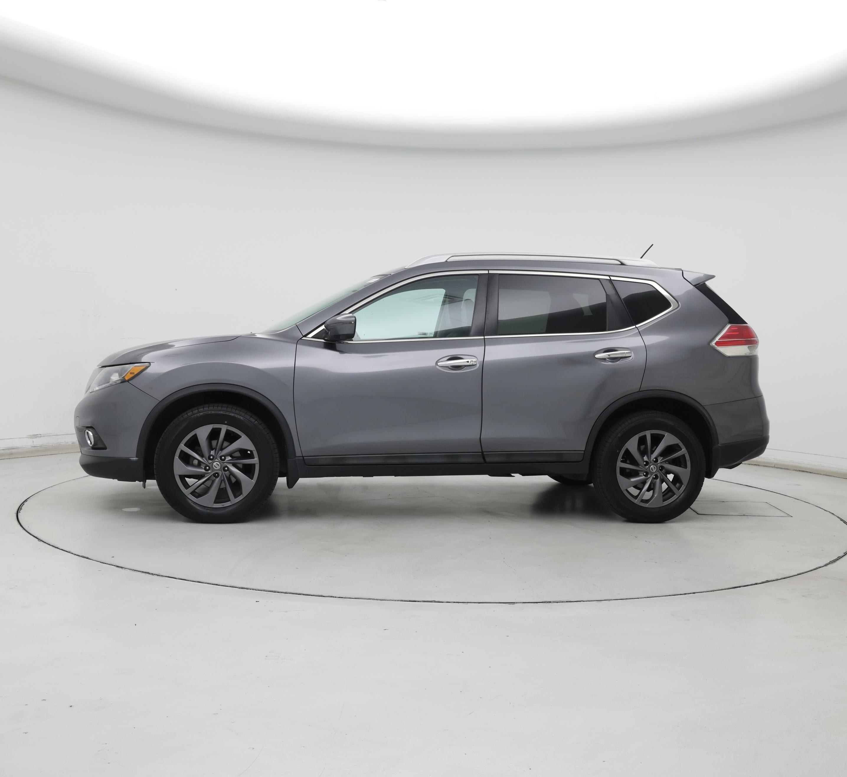 Thumbnail: 2016 Nissan Rogue - 3