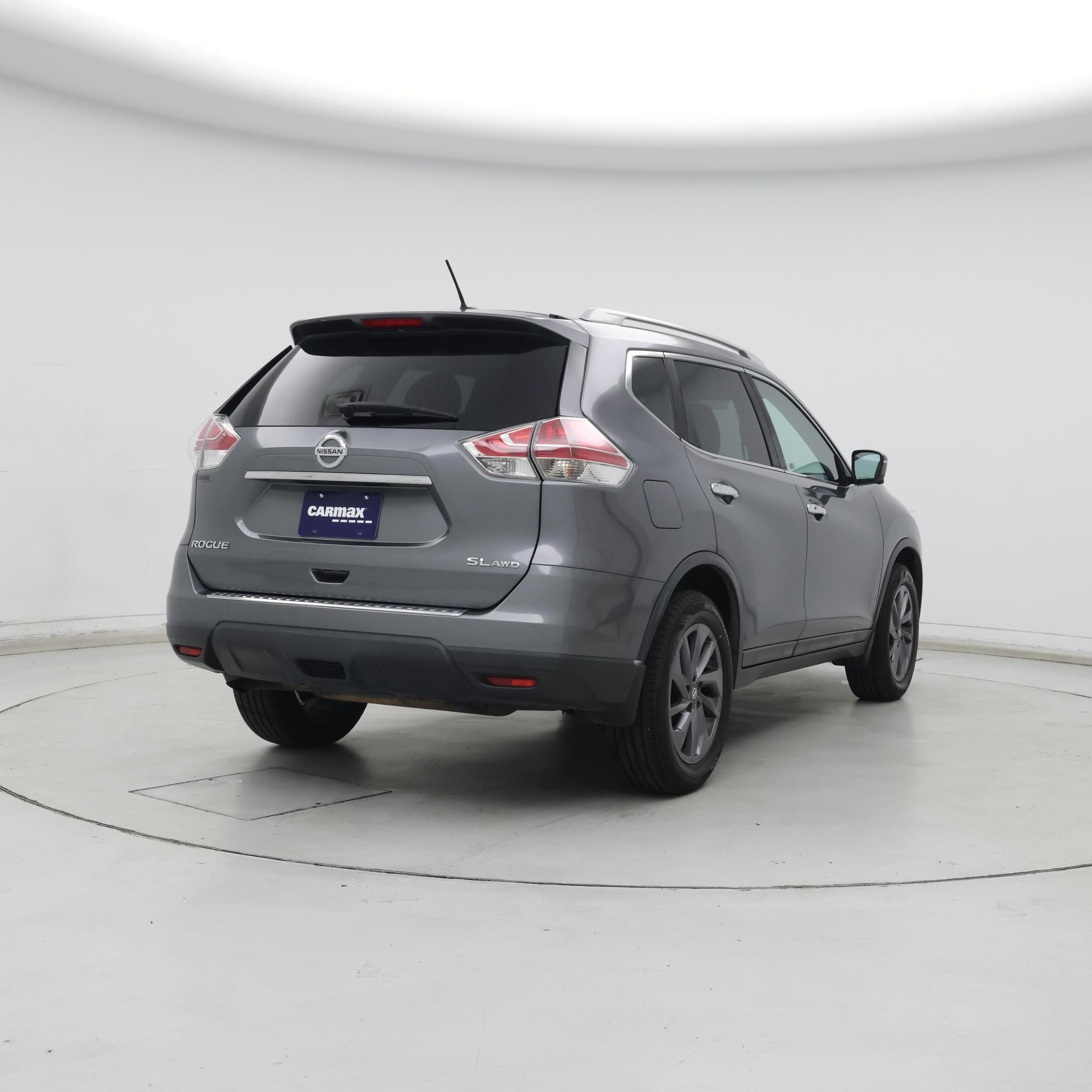 Thumbnail: 2016 Nissan Rogue - 8