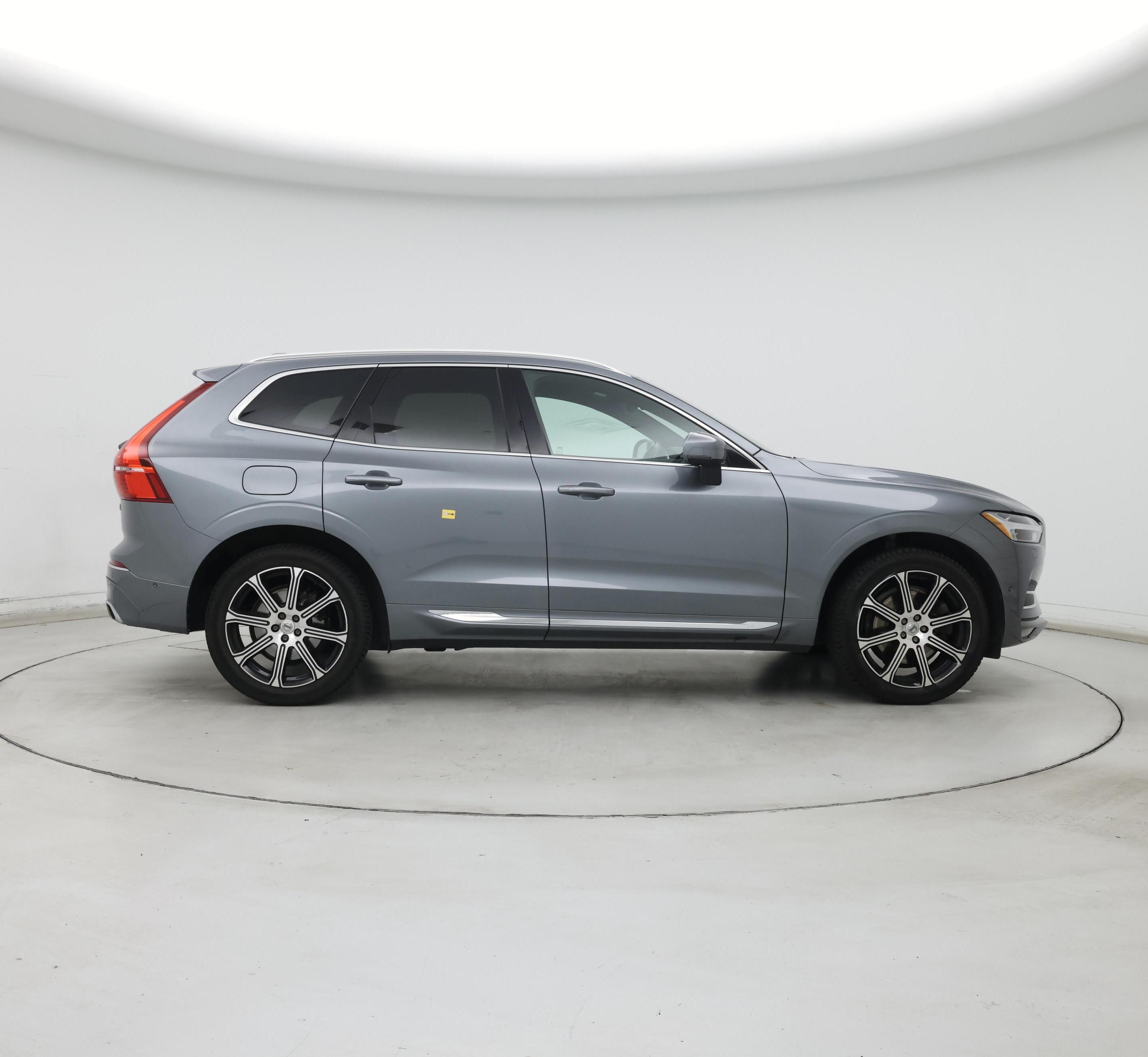 Thumbnail: 2019 Volvo XC60 - 7