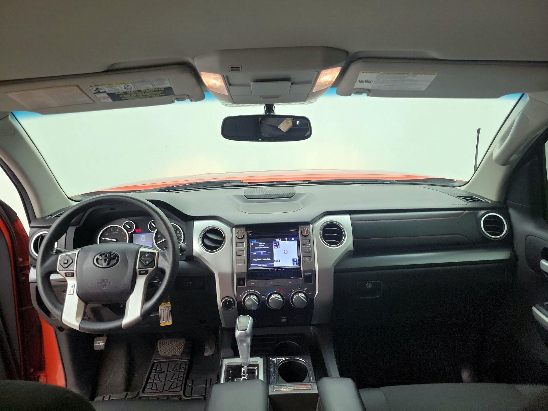 Thumbnail: 2015 Toyota Tundra - 9