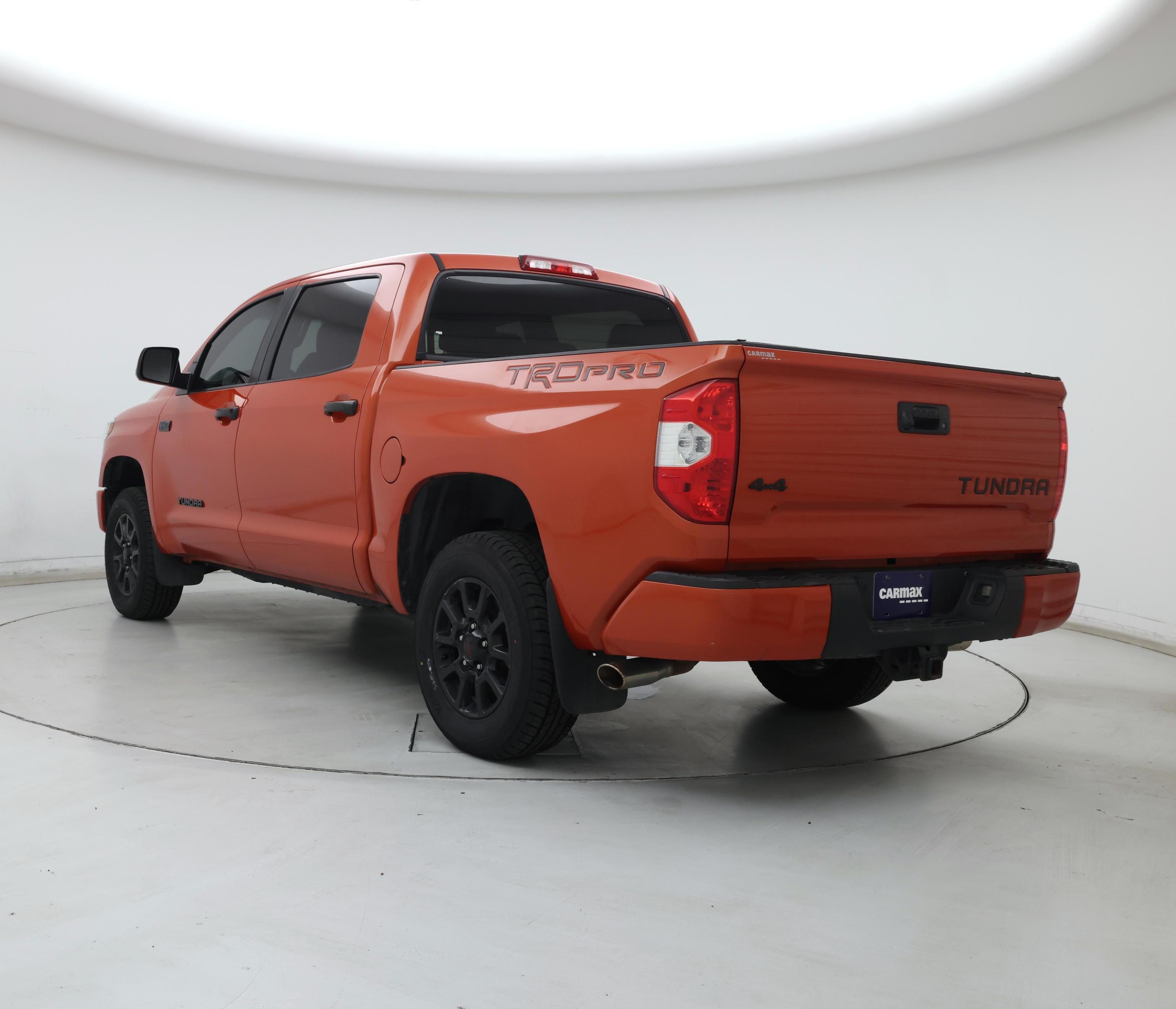 Thumbnail: 2015 Toyota Tundra - 2