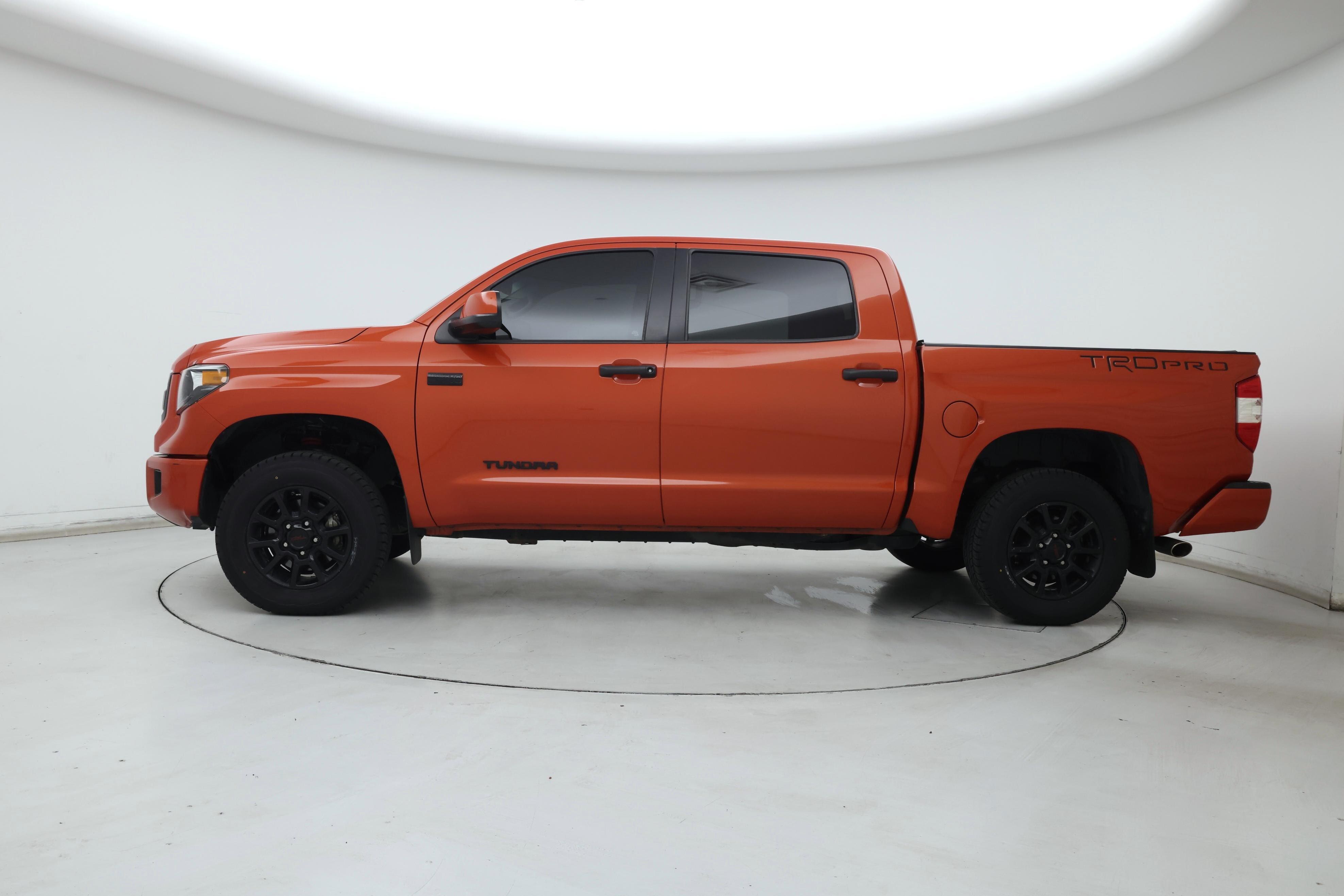 Thumbnail: 2015 Toyota Tundra - 3