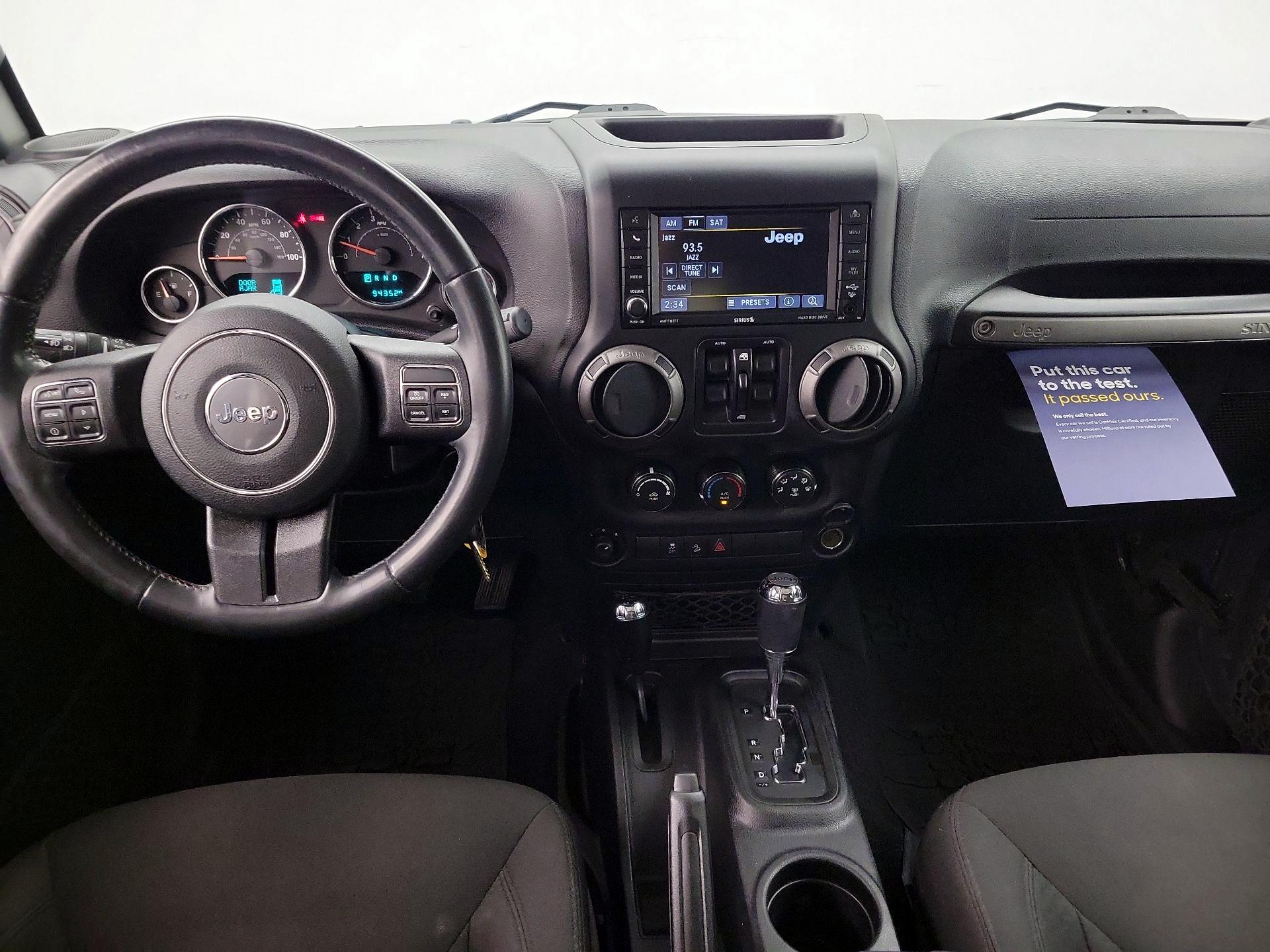 Thumbnail: 2016 Jeep Wrangler - 9