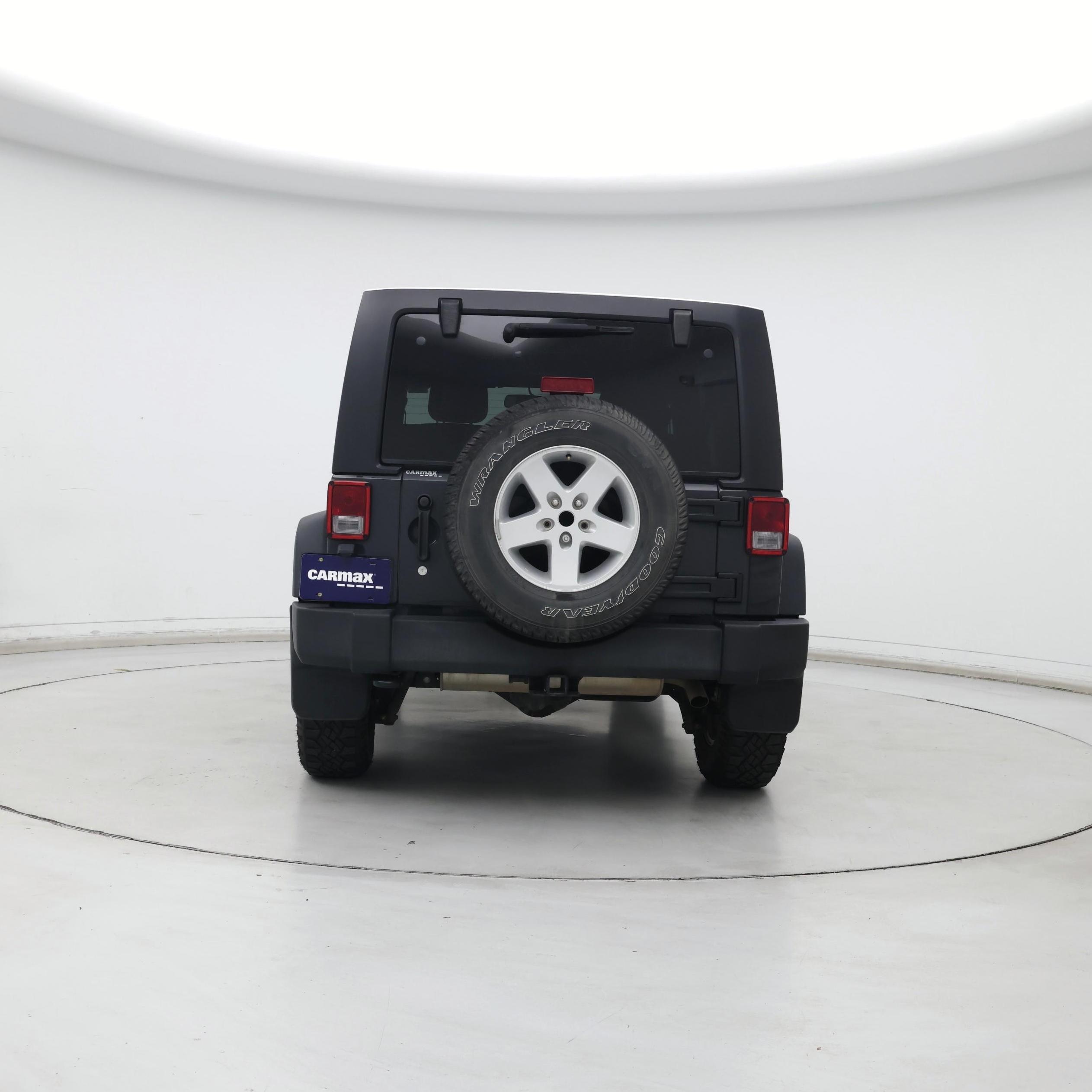 Thumbnail: 2016 Jeep Wrangler - 6
