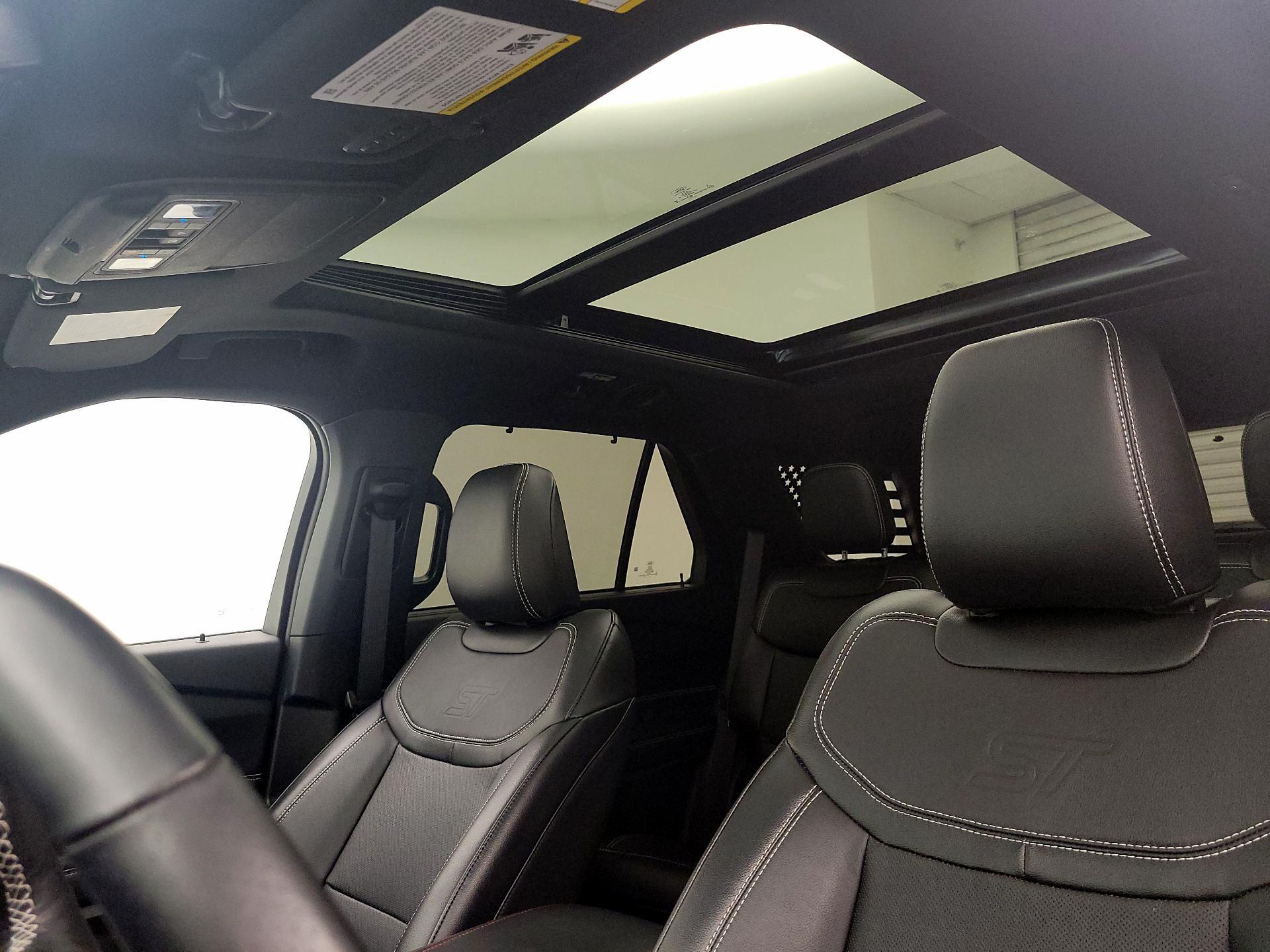 Thumbnail: 2023 Ford Explorer - 20