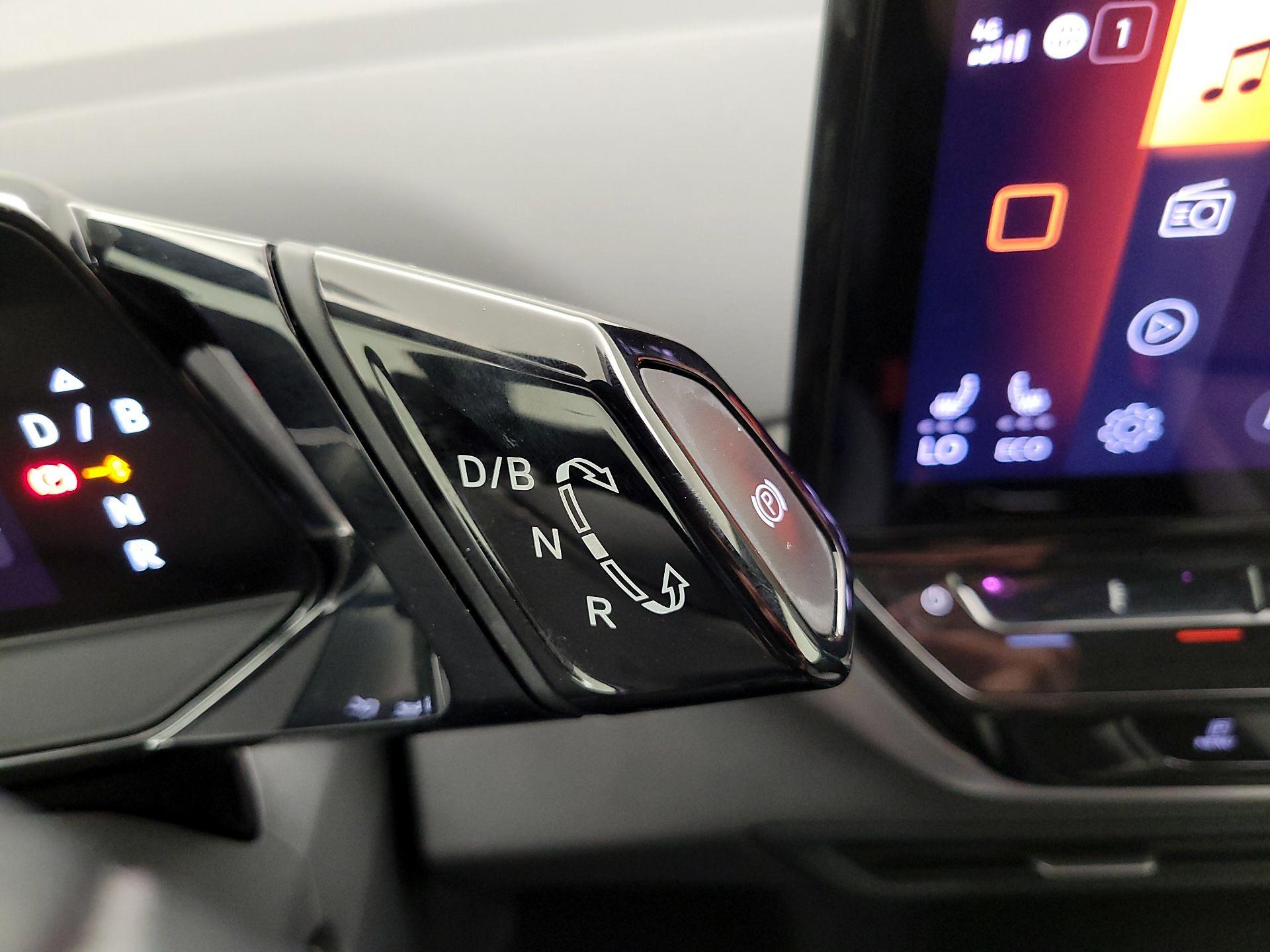 Thumbnail: 2021 Volkswagen ID.4 - 18