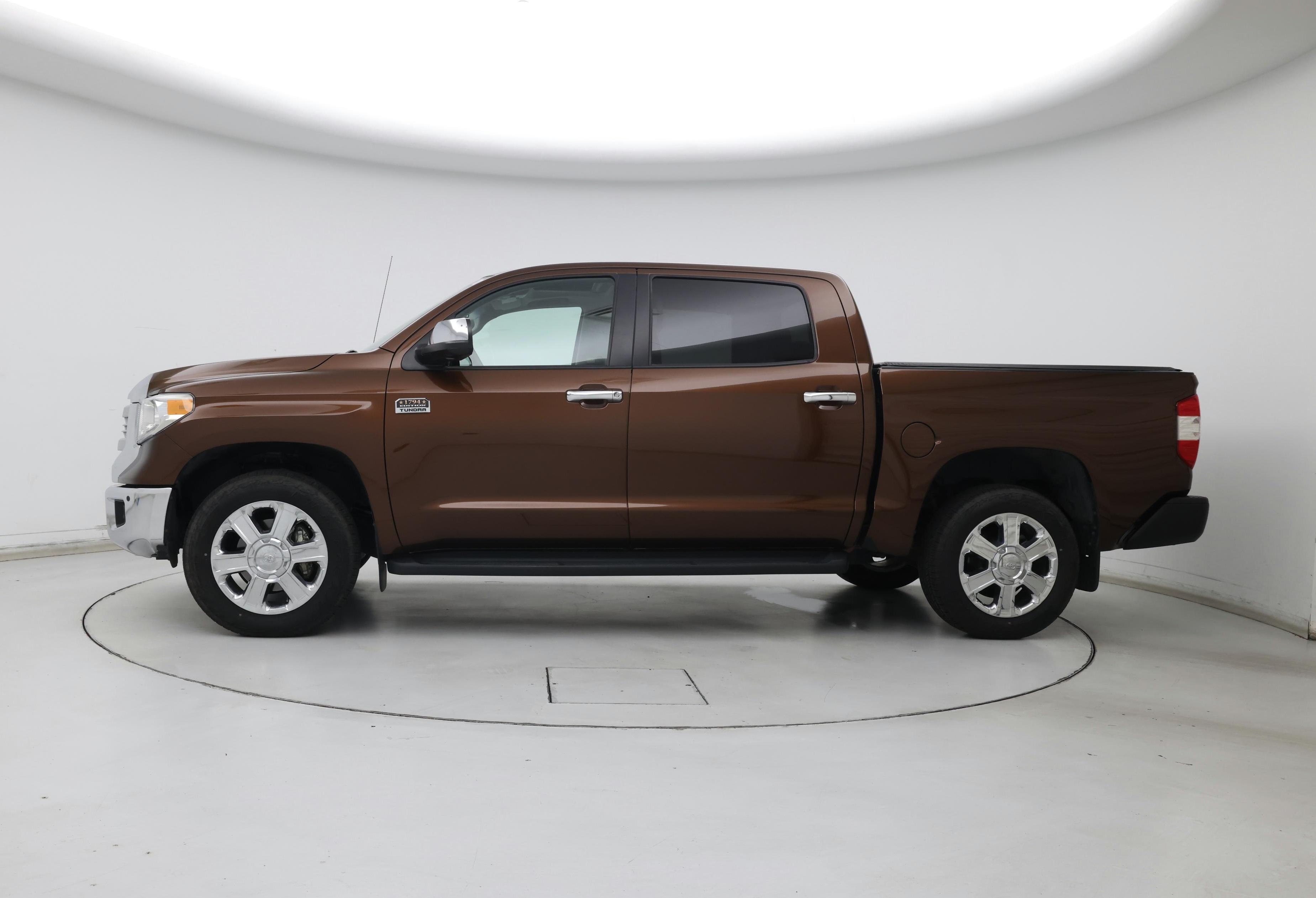 Thumbnail: 2014 Toyota Tundra - 3