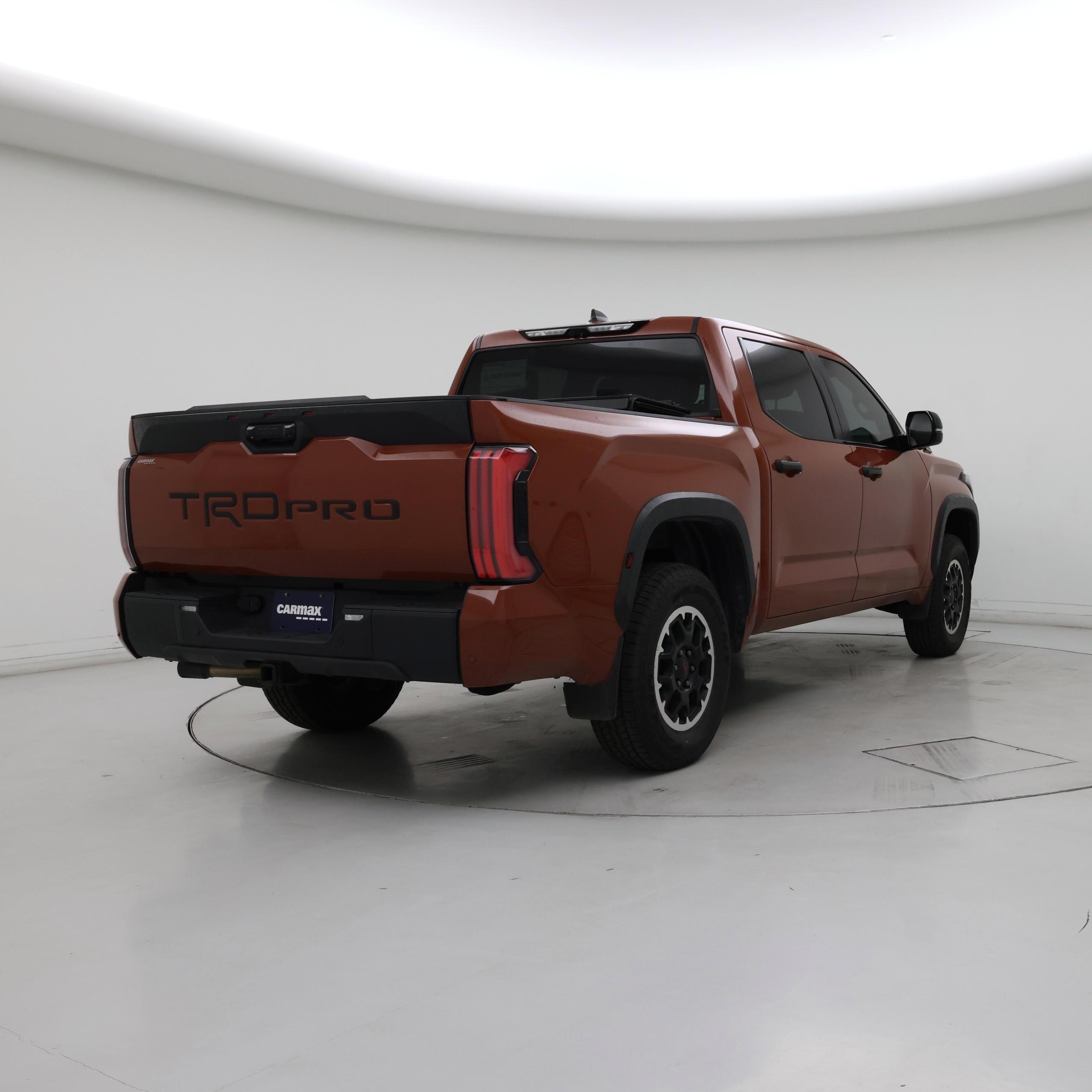 Thumbnail: 2024 Toyota Tundra - 8