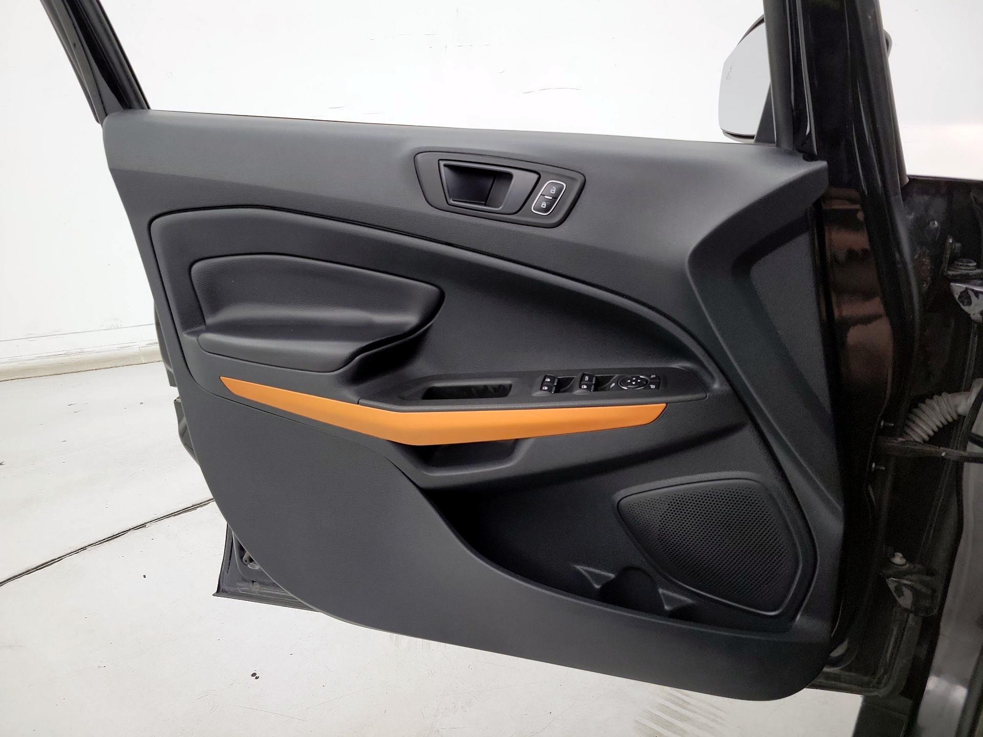 Thumbnail: 2018 Ford EcoSport - 12
