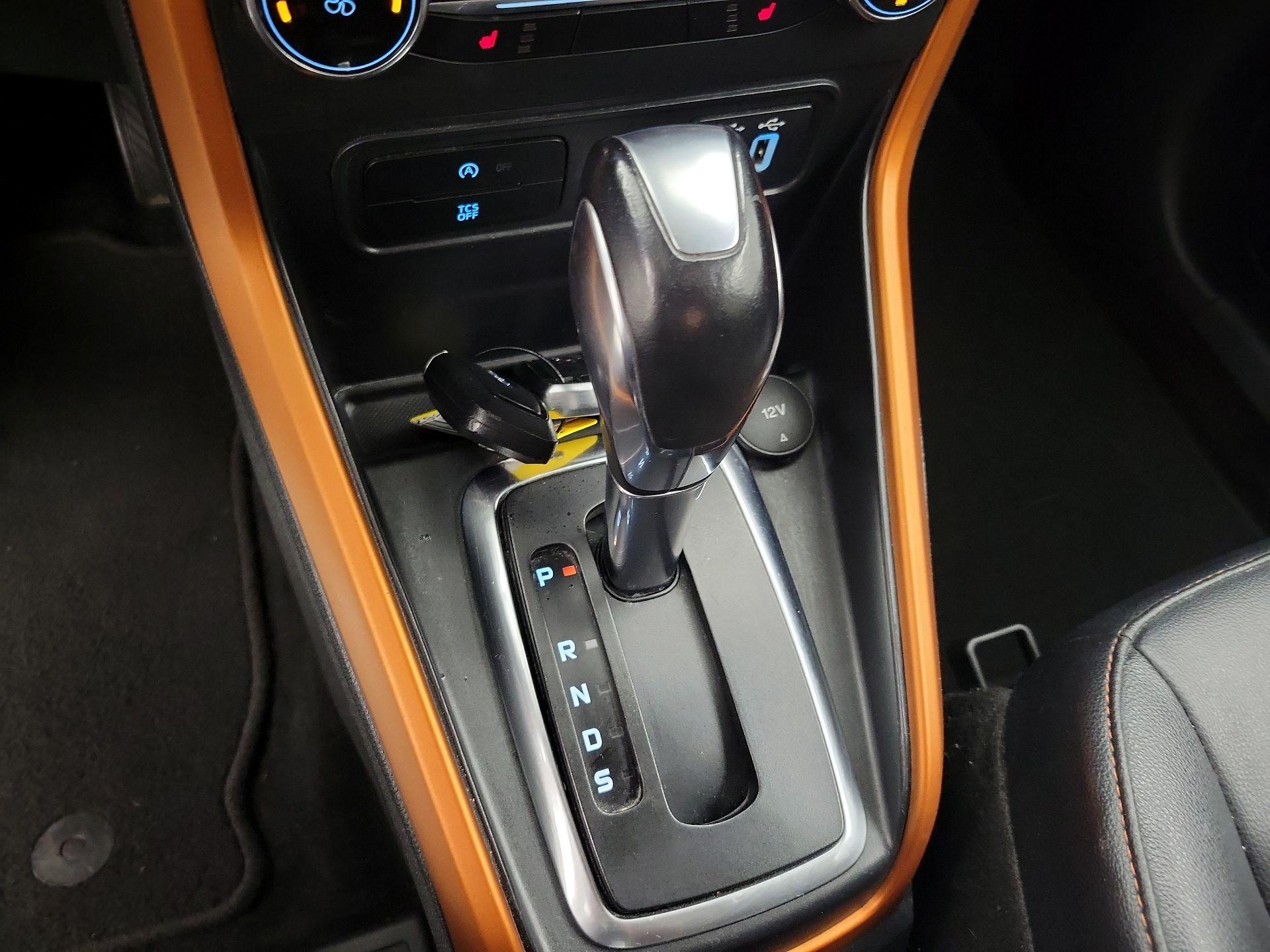 Thumbnail: 2018 Ford EcoSport - 18