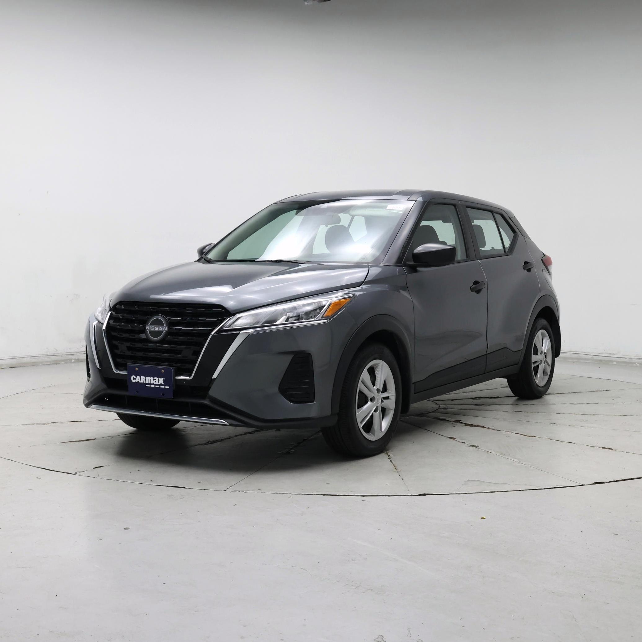 Thumbnail: 2024 Nissan Kicks - 4
