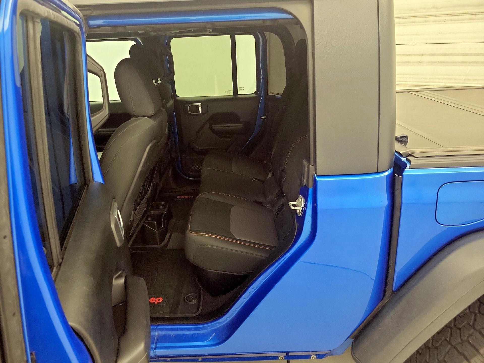 Thumbnail: 2021 Jeep Gladiator - 19