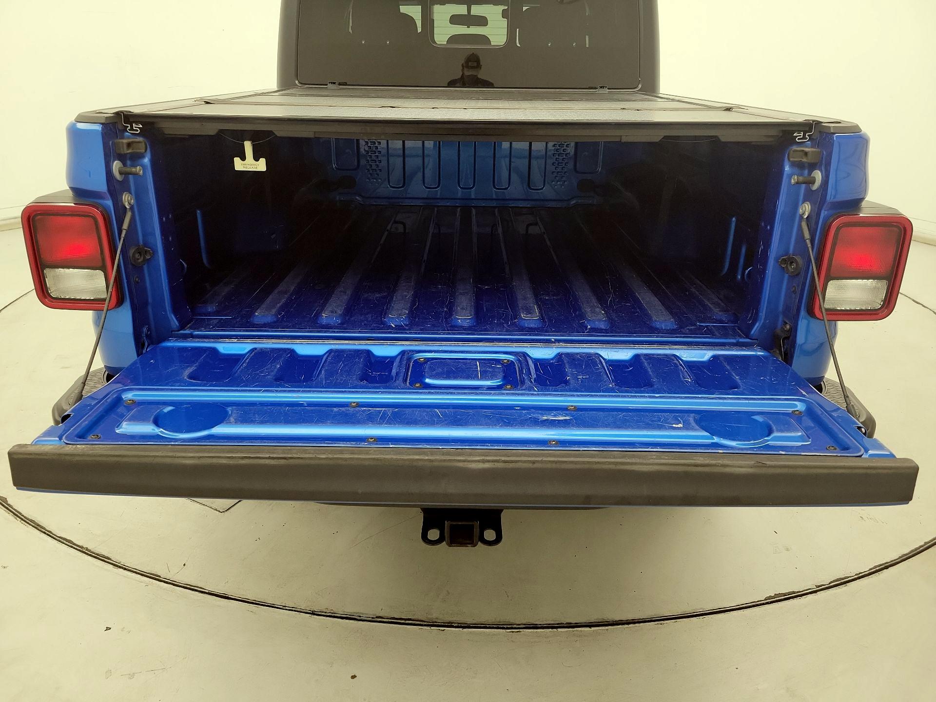 Thumbnail: 2021 Jeep Gladiator - 20