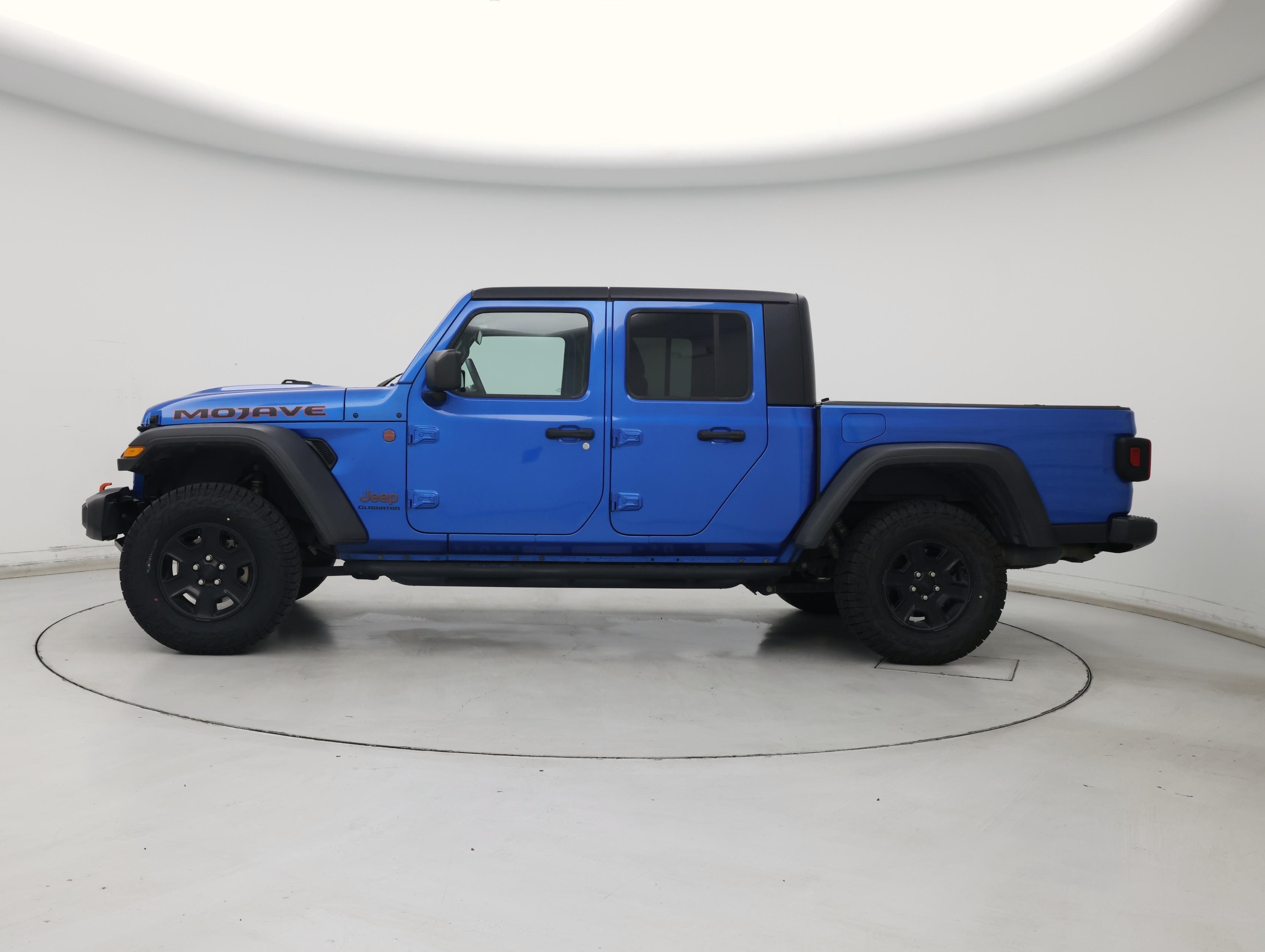 Thumbnail: 2021 Jeep Gladiator - 3