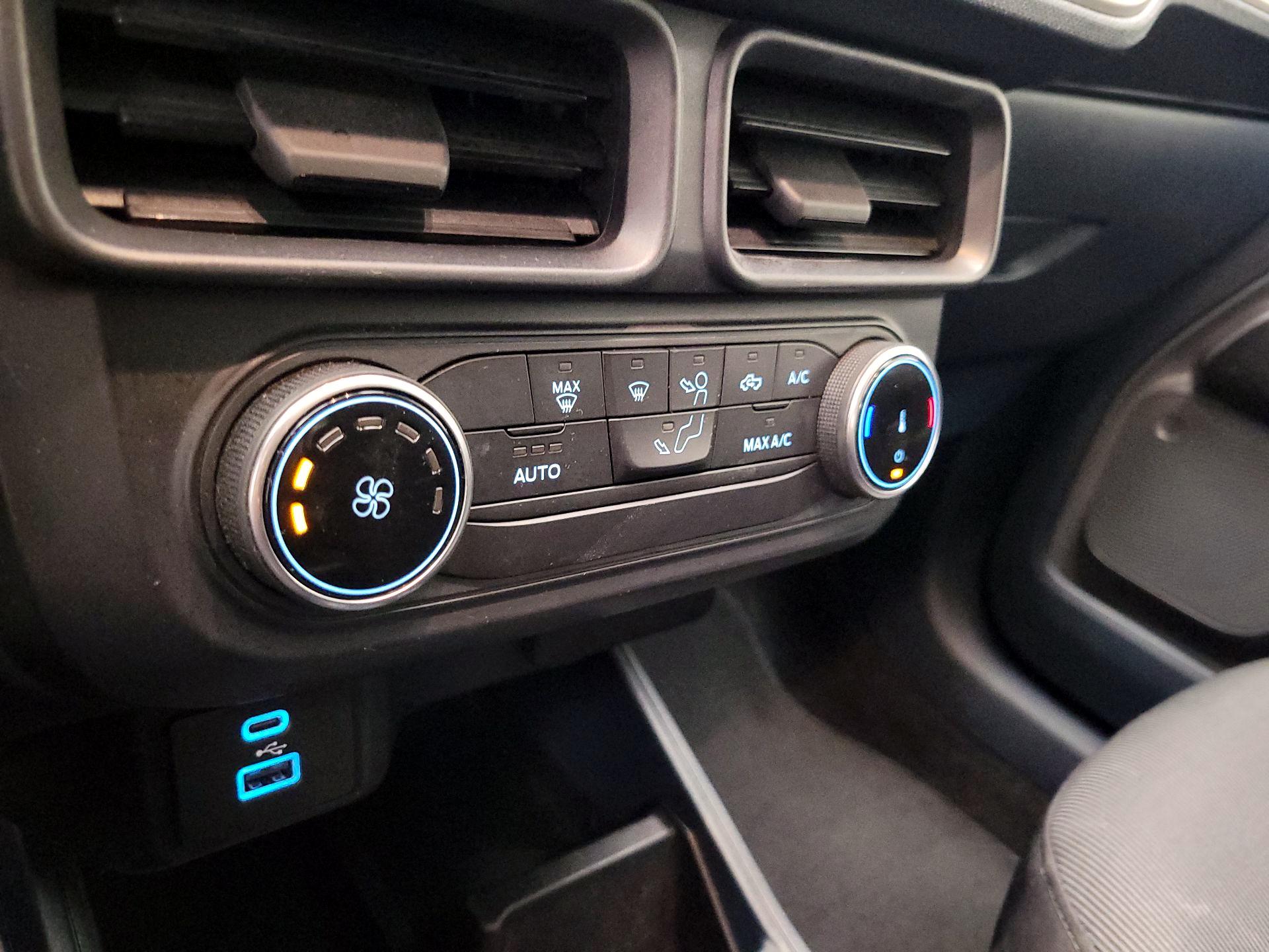 Thumbnail: 2022 Ford Maverick - 16