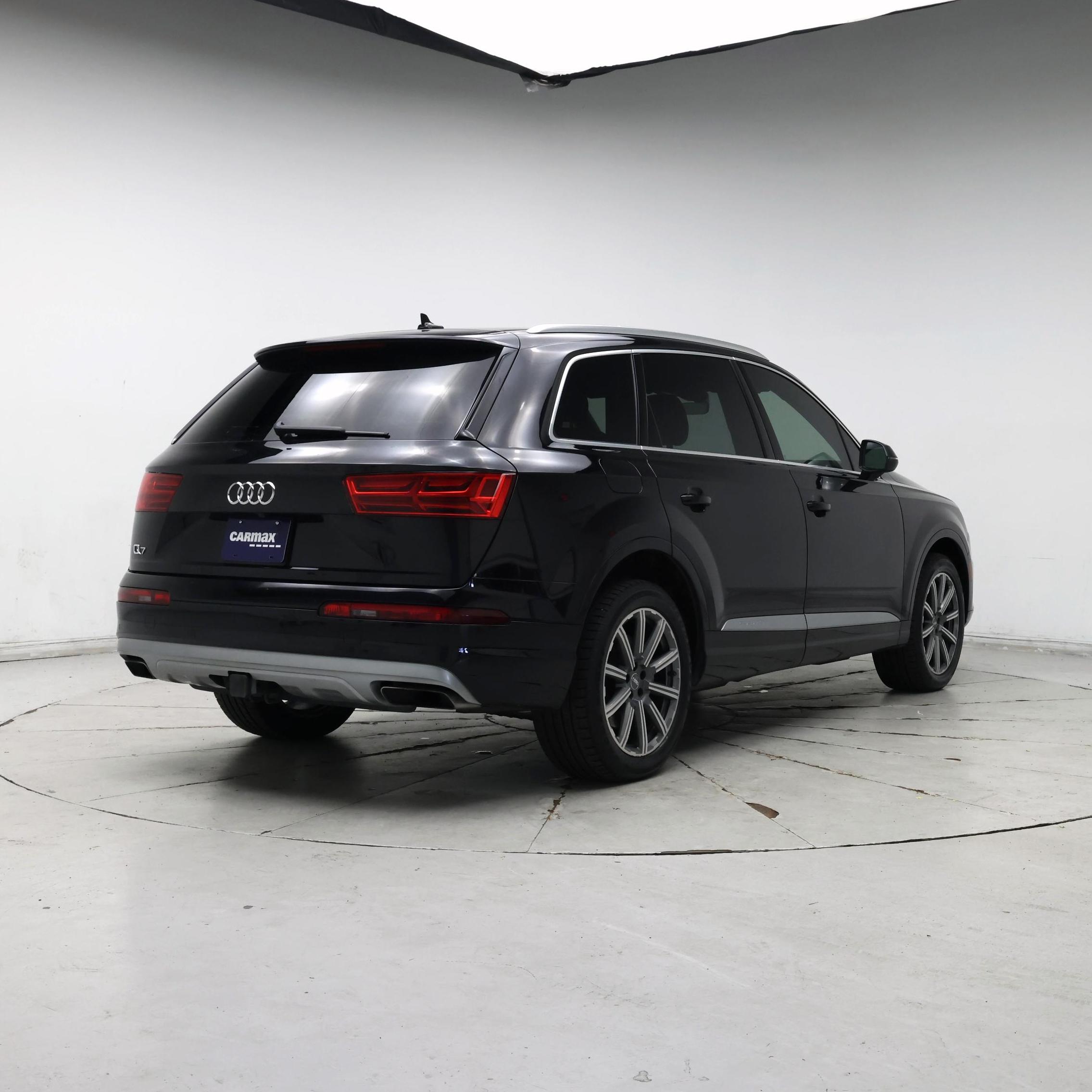 Thumbnail: 2019 Audi Q7 - 8