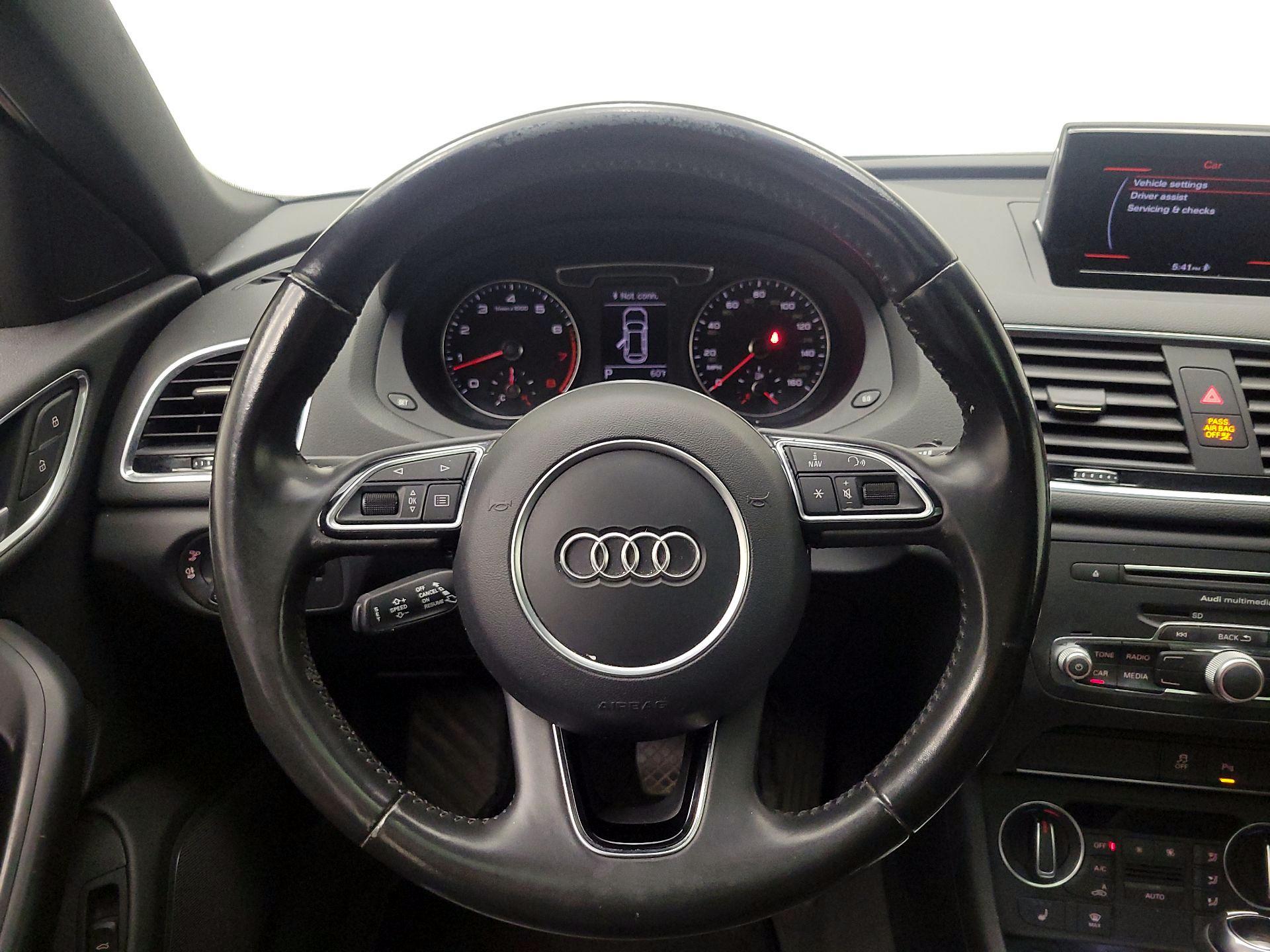 Thumbnail: 2018 Audi Q3 - 10