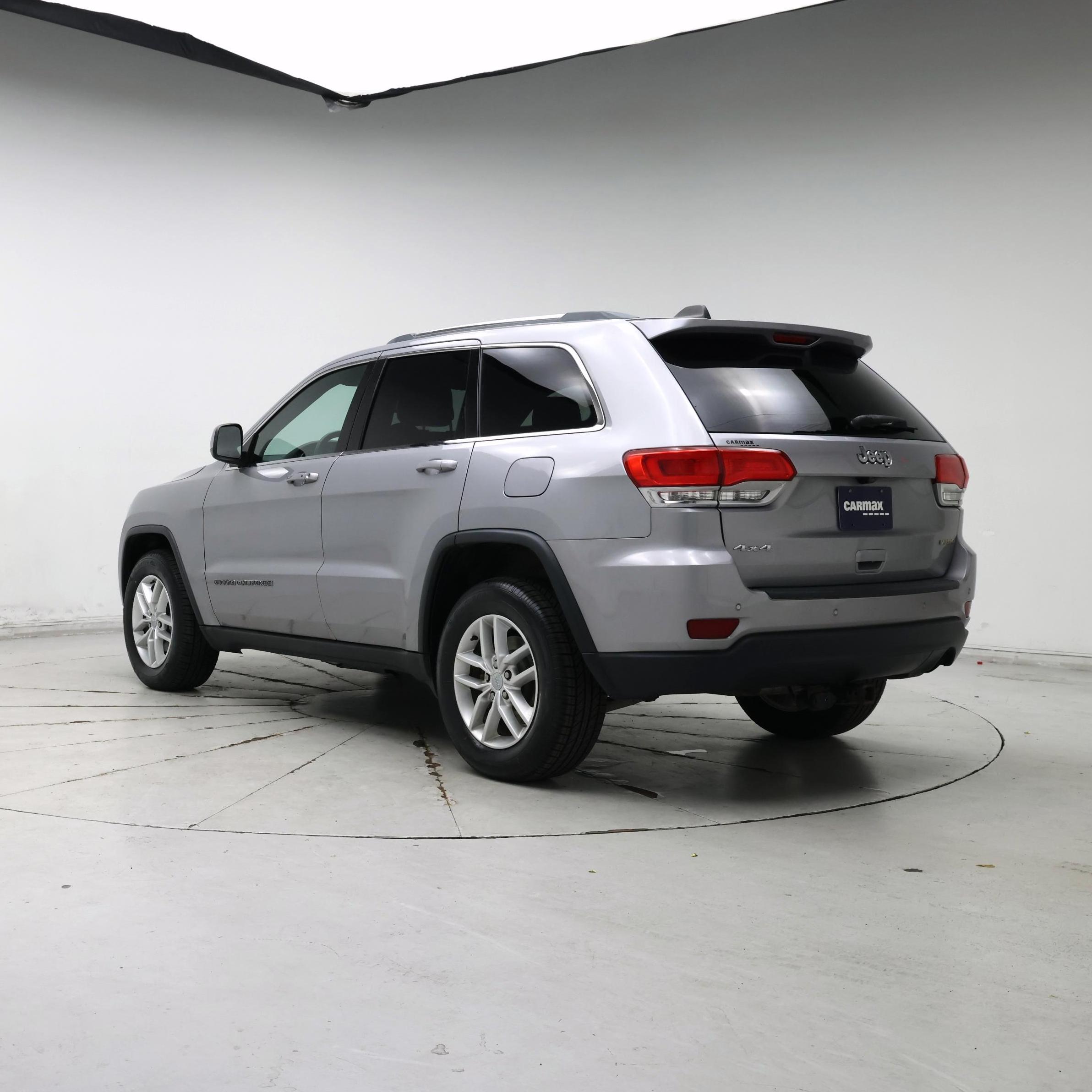 Thumbnail: 2018 Jeep Grand Cherokee - 2