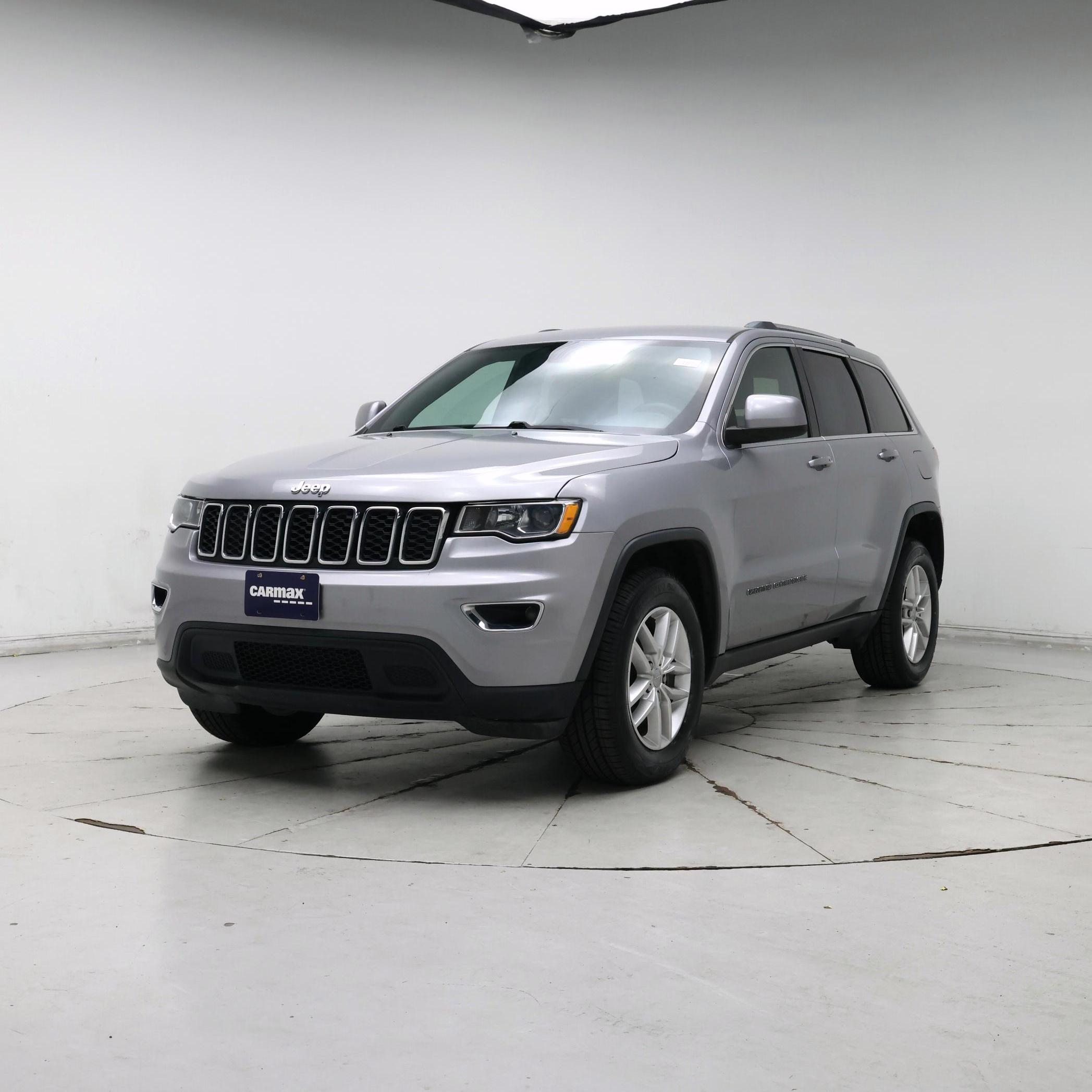 Thumbnail: 2018 Jeep Grand Cherokee - 4